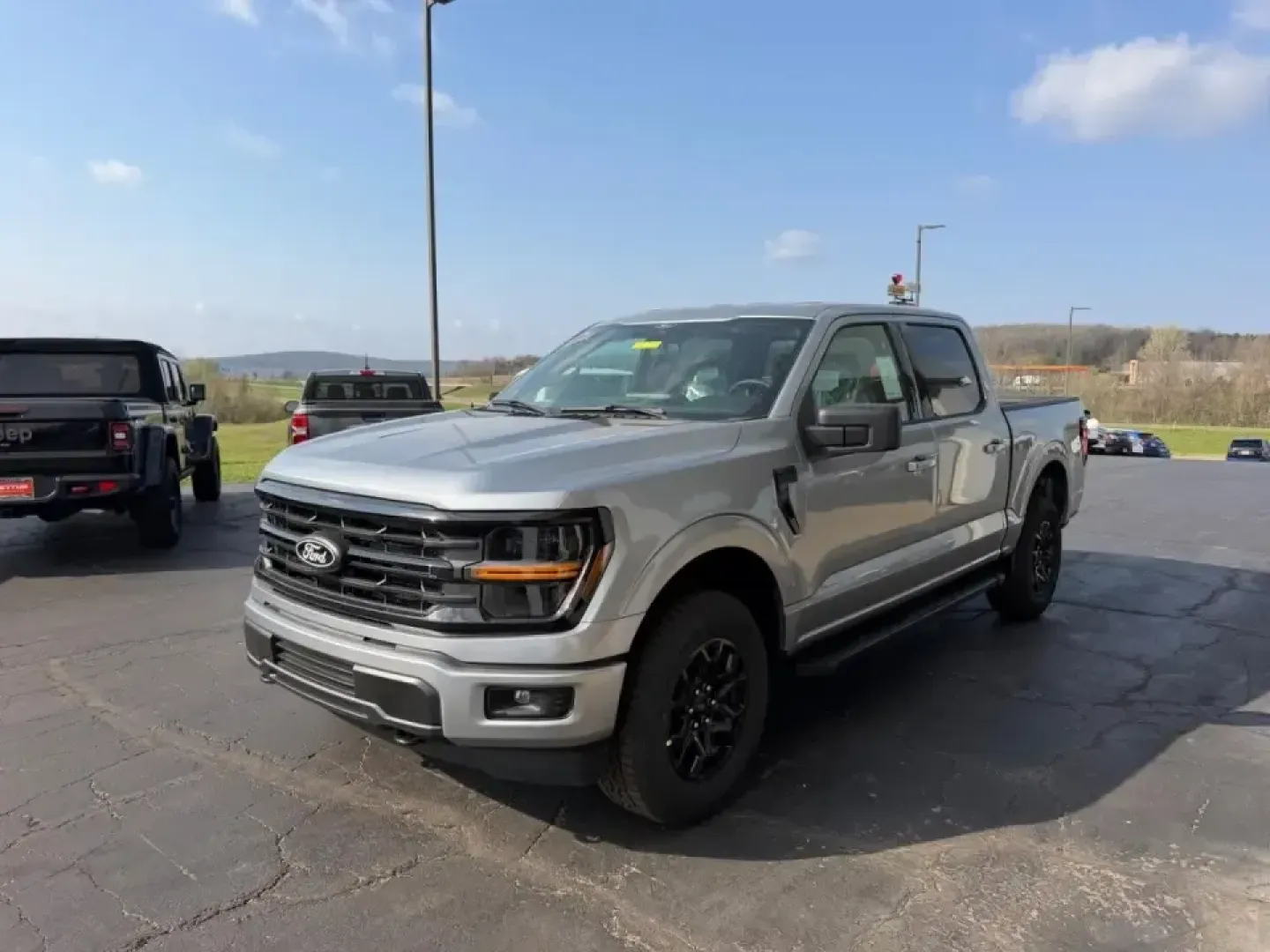 2026 /Black Cloth Ford F-150 XLT (1FTFW3L55TK) with an 5.0L engine, 6A transmission, located at 141 Commercial Dr, Fredericktown, MO, 63645, (573) 783-6432, 37.570087, -90.320648 - Built for Ozark backroads, jobsite demands, and effortless weekend getaways, this 2026 Ford F-150 XLT is the kind of truck that fits real life in Southeast Missouri-whether you're hauling gear to a campsite, towing for a home project, or cruising comfortably on the daily drive. With just 15 miles on - Photo#6