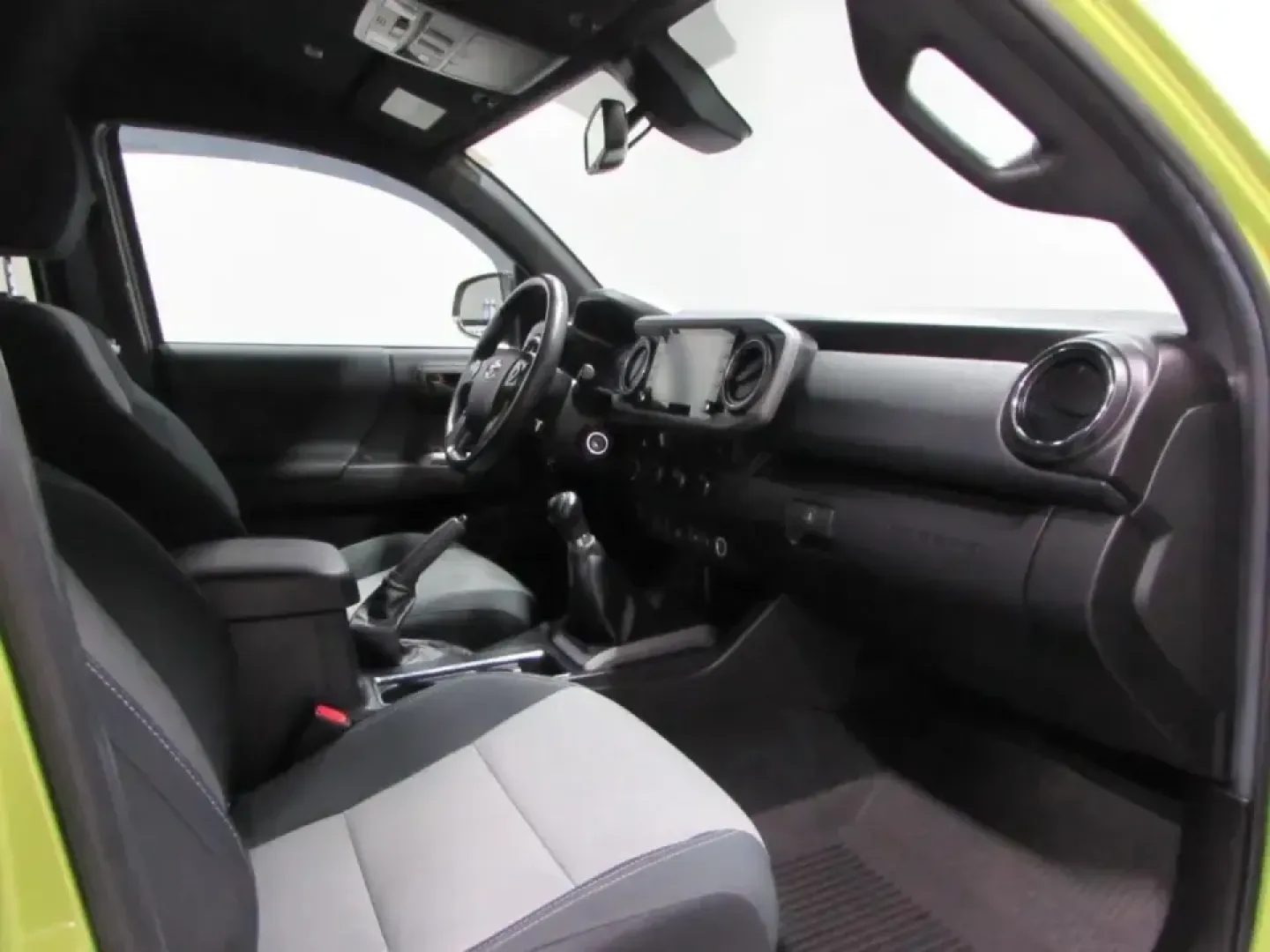 2023 /Black Toyota Tacoma TRD Off-Road V6 (3TYCZ5AN6PT) with an 3.5L V6 DOHC 24V engine, 6A transmission, located at 12830 Highway 21, De Soto, MO, 63020, (636) 337-7777, 38.153099, -90.573624 - Whether you're planning weekend trail runs in the Ozarks, hauling home-improvement supplies, or commuting confidently through changing Missouri weather, the 2023 Toyota Tacoma TRD Off-Road V6 is built for the kind of life that doesn't stay on the pavement. This green Tacoma blends everyday comfort w - Photo#16