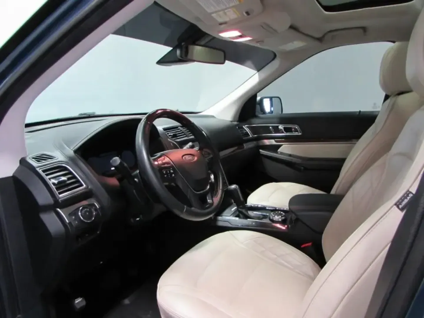 2018 /Medium Soft Ceramic Ford Explorer Platinum (1FM5K8HT1JG) with an 3.5L V6 DOHC 24V engine, Automatic transmission, located at 12836 Highway 21, De Soto, MO, 63020, (636) 337-7777, 38.151867, -90.575615 - Road-trip weekends, school-day carpools, and confident winter drives down Hwy 21 all get easier in a well-equipped SUV-and this **2018 Ford Explorer Platinum 4WD** is built for exactly that kind of real-life Missouri versatility. If you want a premium family hauler that can handle long commutes, unp - Photo#12