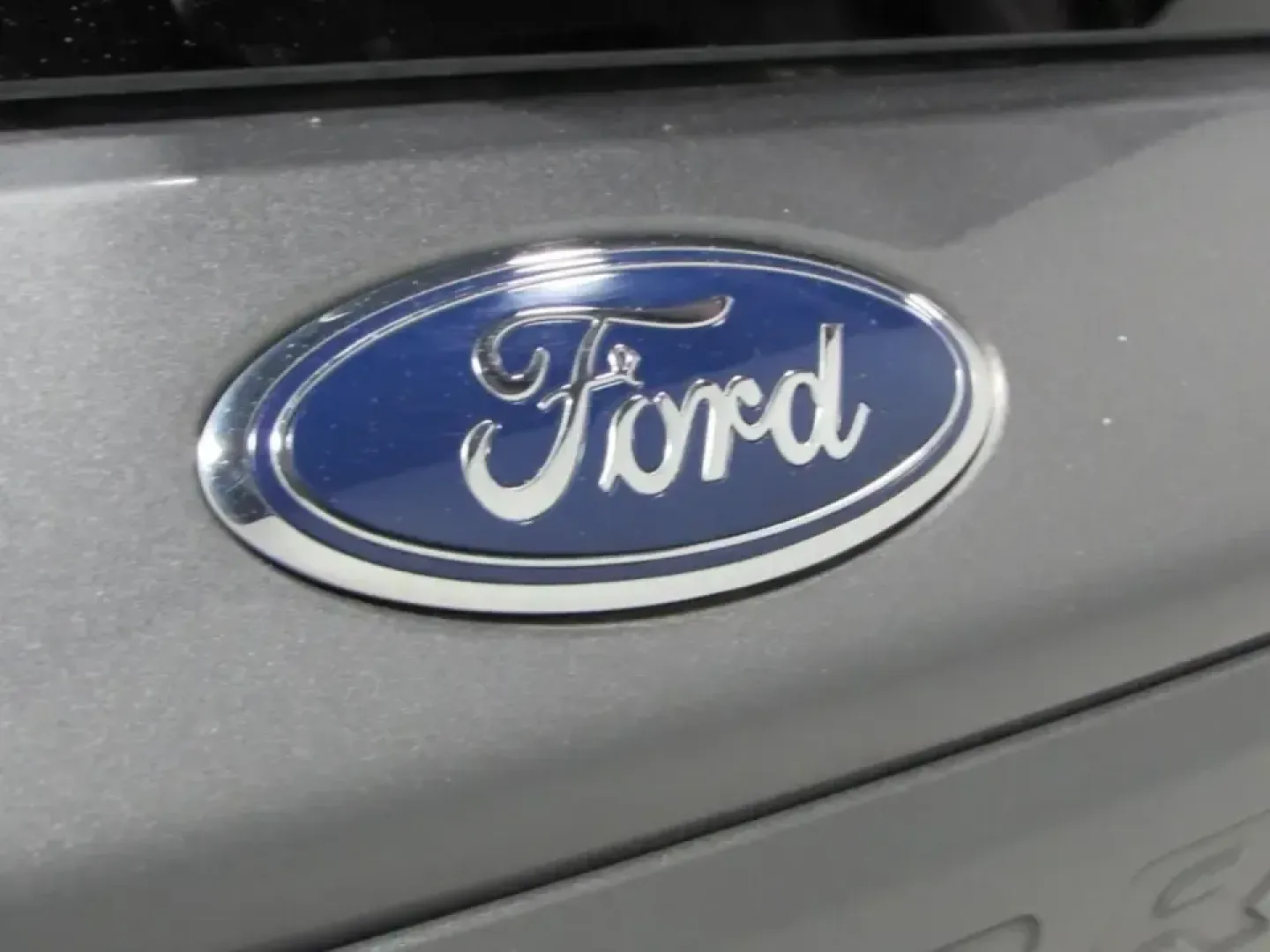 2021 /Light Slate Ford Explorer XLT (1FMSK8DH0MG) with an 2.3L L4 DOHC 16V engine, Automatic transmission, located at 12836 Highway 21, De Soto, MO, 63020, (636) 337-7777, 38.151867, -90.575615 - Ready for school drop-offs, long commutes down MO-21, and weekend escapes to Washington State Park or a day trip toward St. Louis, this 2021 Ford Explorer XLT is the kind of SUV that fits real life in De Soto. With confident Four Wheel Drive for rough weather, roomy three-row flexibility for growing - Photo#34