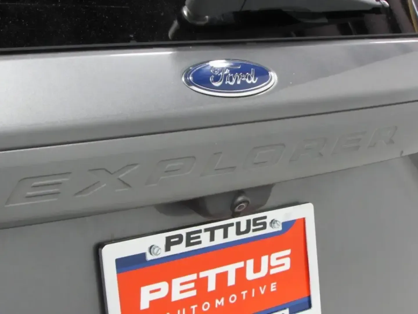 2021 /Light Slate Ford Explorer XLT (1FMSK8DH0MG) with an 2.3L L4 DOHC 16V engine, Automatic transmission, located at 12836 Highway 21, De Soto, MO, 63020, (636) 337-7777, 38.151867, -90.575615 - Ready for school drop-offs, long commutes down MO-21, and weekend escapes to Washington State Park or a day trip toward St. Louis, this 2021 Ford Explorer XLT is the kind of SUV that fits real life in De Soto. With confident Four Wheel Drive for rough weather, roomy three-row flexibility for growing - Photo#35