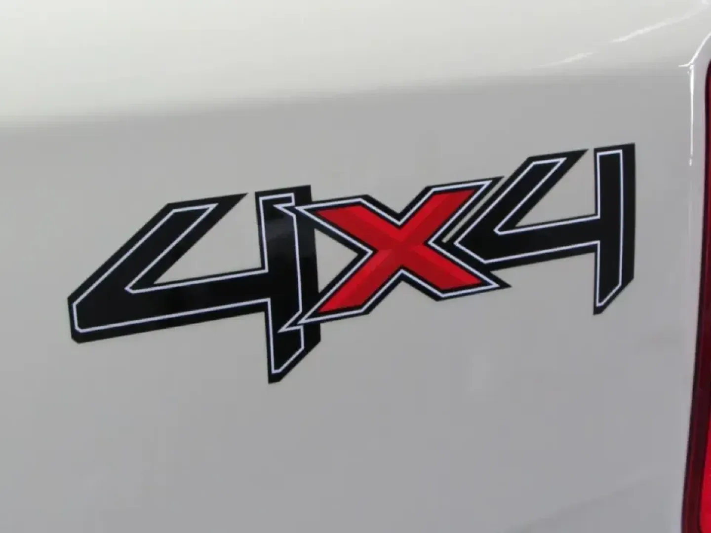 2026 /Ebony Ford Ranger XL (1FTER4PH6TL) with an 2.3L EcoBoost engine, Automatic transmission, located at 12836 Highway 21, De Soto, MO, 63020, (636) 337-7777, 38.151867, -90.575615 - Built for busy workweeks in De Soto and spontaneous weekend escapes to the Ozarks, this **2026 Ford Ranger XL 4WD** is the kind of midsize truck that fits real life-whether you're hauling supplies, commuting down **MO-21**, or loading up for a river day near the **Big River**. With just **5 miles** - Photo#30