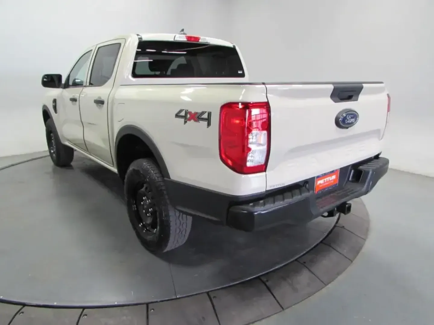 2026 /Ebony Ford Ranger XL (1FTER4PH6TL) with an 2.3L EcoBoost engine, Automatic transmission, located at 12836 Highway 21, De Soto, MO, 63020, (636) 337-7777, 38.151867, -90.575615 - Built for busy workweeks in De Soto and spontaneous weekend escapes to the Ozarks, this **2026 Ford Ranger XL 4WD** is the kind of midsize truck that fits real life-whether you're hauling supplies, commuting down **MO-21**, or loading up for a river day near the **Big River**. With just **5 miles** - Photo#4