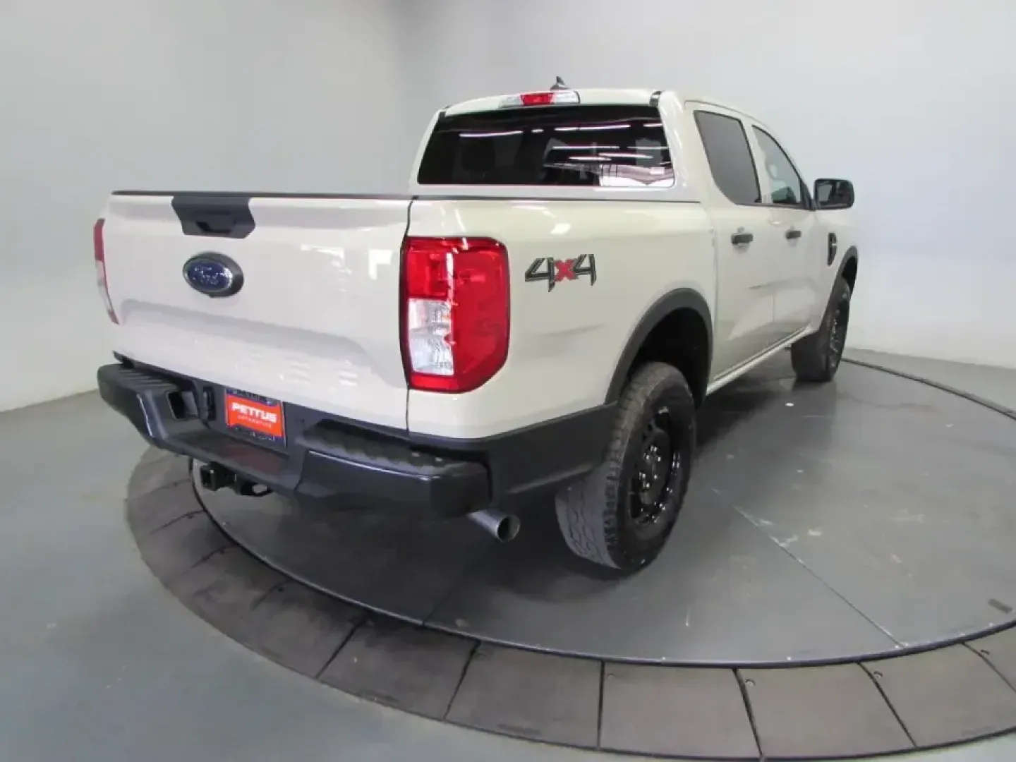 2026 /Ebony Ford Ranger XL (1FTER4PH6TL) with an 2.3L EcoBoost engine, Automatic transmission, located at 12836 Highway 21, De Soto, MO, 63020, (636) 337-7777, 38.151867, -90.575615 - Built for busy workweeks in De Soto and spontaneous weekend escapes to the Ozarks, this **2026 Ford Ranger XL 4WD** is the kind of midsize truck that fits real life-whether you're hauling supplies, commuting down **MO-21**, or loading up for a river day near the **Big River**. With just **5 miles** - Photo#6