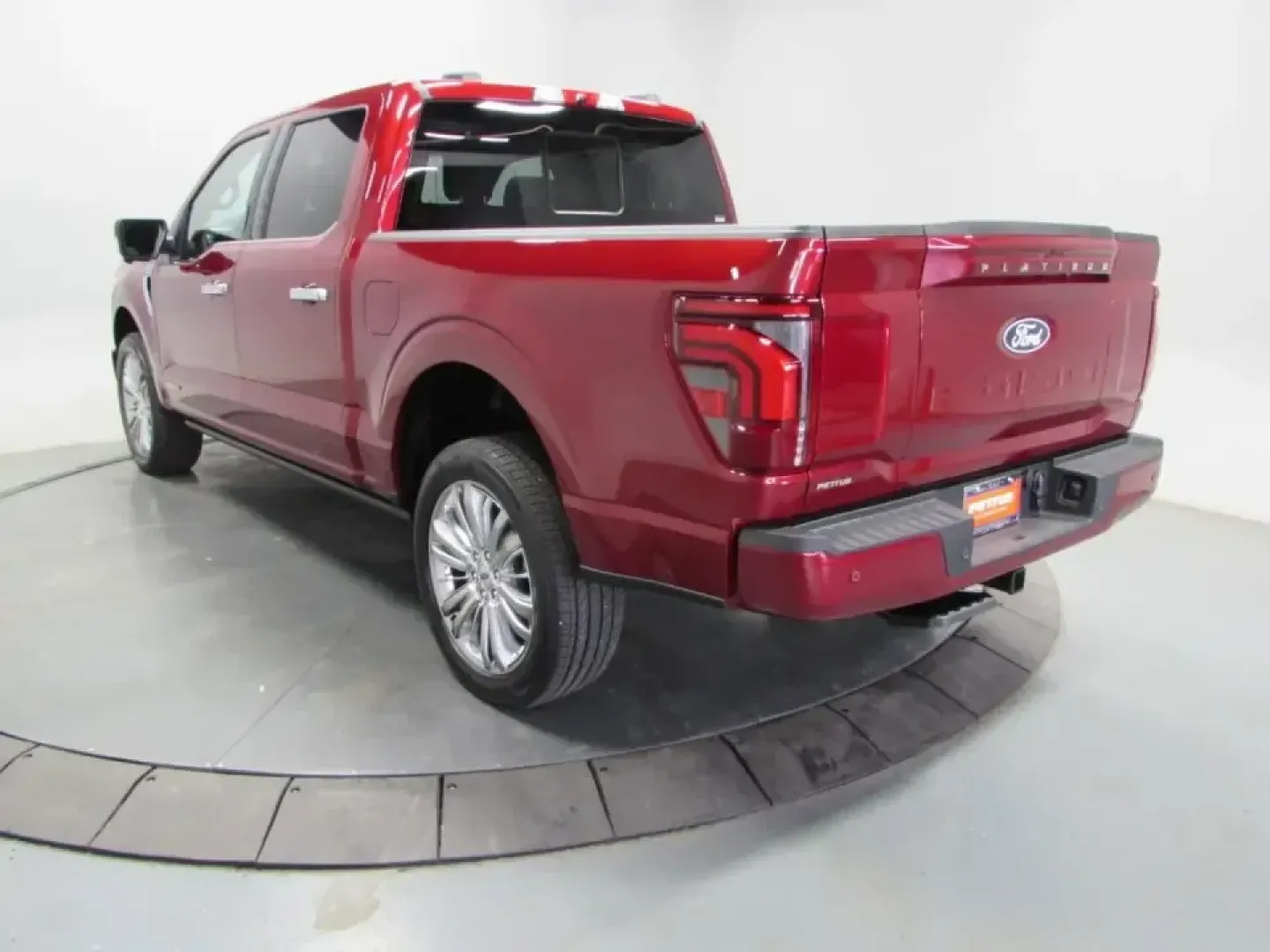 2026 Ford F-150 Platinum (1FTFW7LD0TF) with an 3.5L V6 engine, 6A transmission, located at 12836 Highway 21, De Soto, MO, 63020, (636) 337-7777, 38.151867, -90.575615 - Whether your weekends revolve around towing a boat to nearby lakes, hauling gear for home projects, or packing up the crew for a road trip down I55, this 2026 Ford F150 Platinum Hybrid is built for a lifestyle that doesn't slow down. With just **5 miles** on the odometer, it offers the confidence of - Photo#4