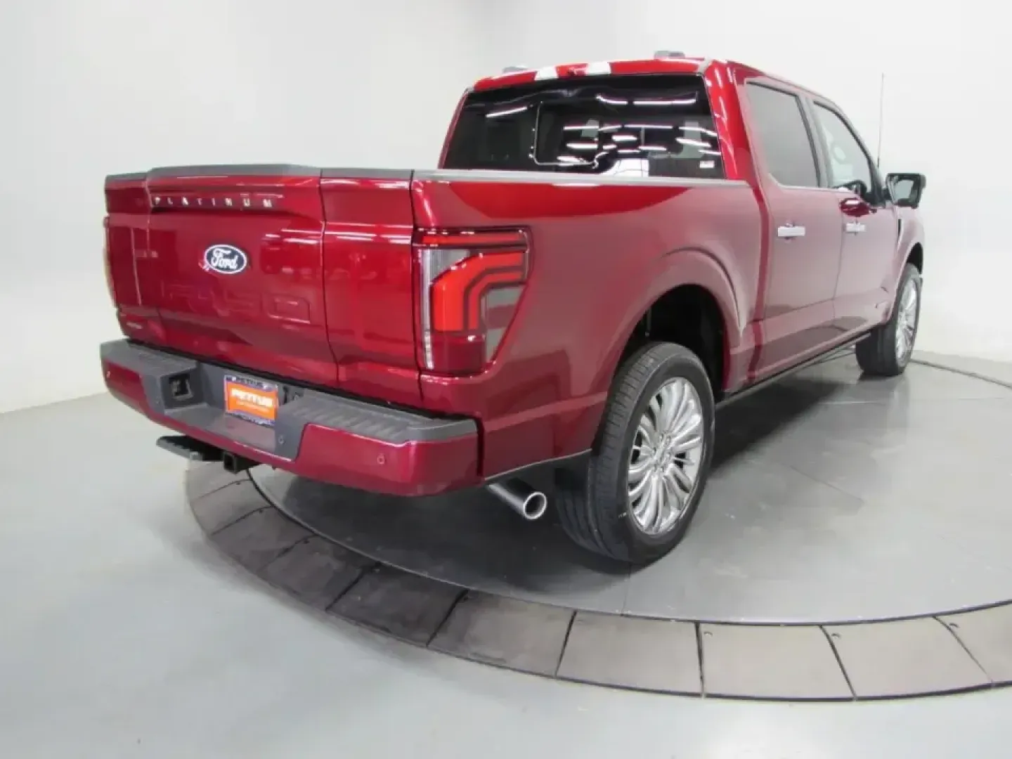 2026 Ford F-150 Platinum (1FTFW7LD0TF) with an 3.5L V6 engine, 6A transmission, located at 12836 Highway 21, De Soto, MO, 63020, (636) 337-7777, 38.151867, -90.575615 - Whether your weekends revolve around towing a boat to nearby lakes, hauling gear for home projects, or packing up the crew for a road trip down I55, this 2026 Ford F150 Platinum Hybrid is built for a lifestyle that doesn't slow down. With just **5 miles** on the odometer, it offers the confidence of - Photo#6
