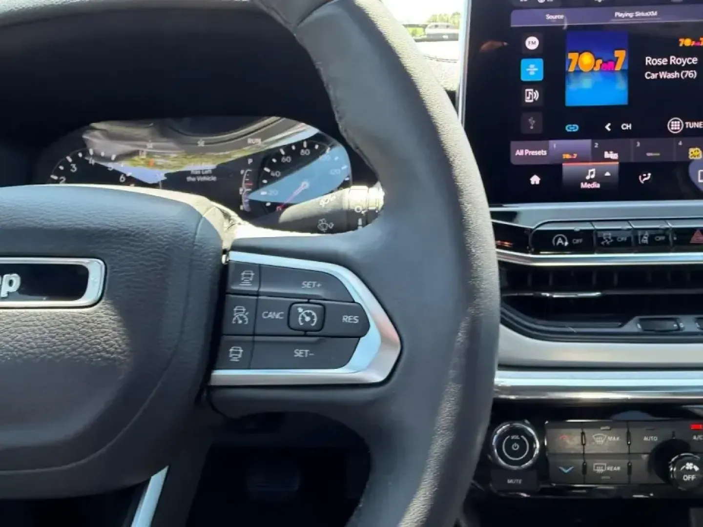 2024 /Black Leather Jeep Compass Limited (3C4NJDCNXRT) with an 2.0L I4 DOHC DI Turbo engine, Automatic transmission, located at 970 Woodlawn Dr., Farmington, MO, 63640, (573) 431-7800, 37.825642, -90.468674 - Weekend getaways to the St. Francois Mountains, confident winter commuting on slick Missouri mornings, and everyday errands around town-this 2024 Jeep Compass Limited 4x4 is built for the lifestyle of drivers who want one SUV that can do it all. If you've been searching used cars near me and need a - Photo#12