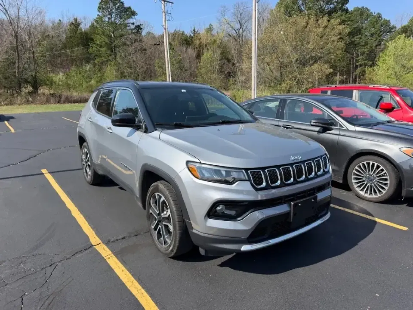 2024 /Black Leather Jeep Compass Limited (3C4NJDCNXRT) with an 2.0L I4 DOHC DI Turbo engine, Automatic transmission, located at 970 Woodlawn Dr., Farmington, MO, 63640, (573) 431-7800, 37.825642, -90.468674 - Weekend getaways to the St. Francois Mountains, confident winter commuting on slick Missouri mornings, and everyday errands around town-this 2024 Jeep Compass Limited 4x4 is built for the lifestyle of drivers who want one SUV that can do it all. If you've been searching used cars near me and need a - Photo#2