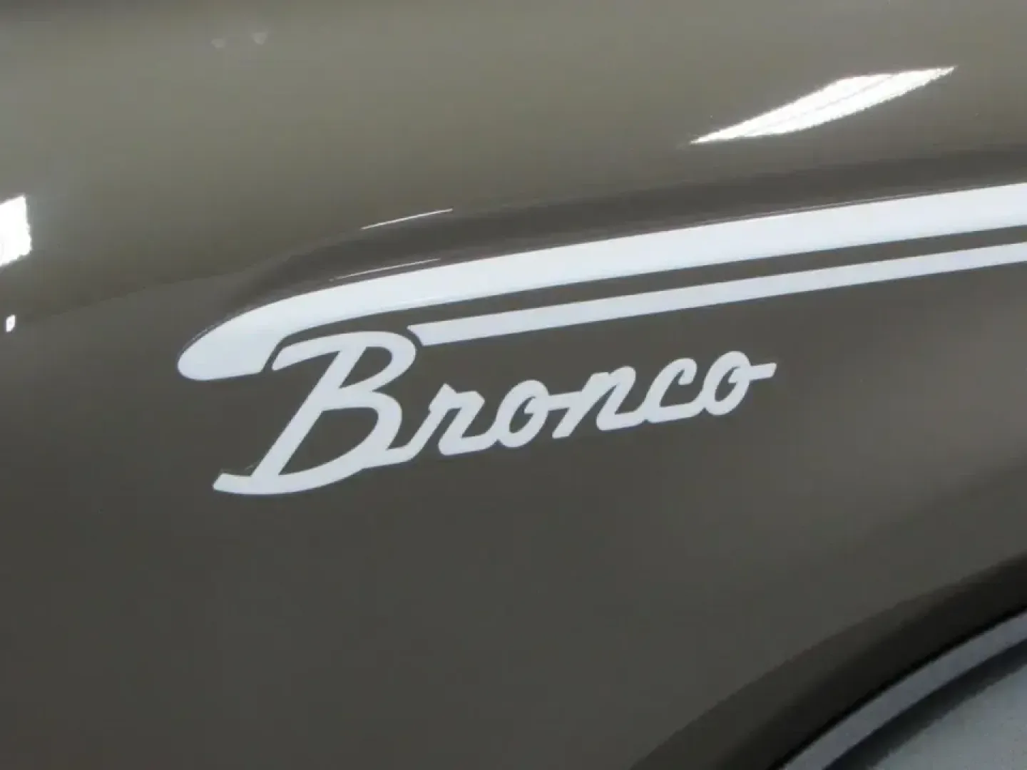 2026 Ford Bronco Heritage Edition (1FMEE4DP0TL) with an 2.7L V6 engine, located at 12836 Highway 21, De Soto, MO, 63020, (636) 337-7777, 38.151867, -90.575615 - Ready for weekends that start in De Soto and end somewhere off the map? The 2026 Ford Bronco Heritage Edition is built for Missouri backroads, campground getaways, and confident daily driving-whether you're cruising to work, loading up for a family road trip, or chasing fresh air past the hills and - Photo#29