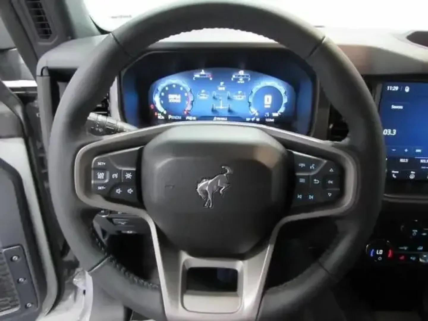 2026 Ford Bronco Big Bend (1FMEE7BH4TL) with an 2.3L EcoBoost I-4 engine, located at 12836 Highway 21, De Soto, MO, 63020, (636) 337-7777, 38.151867, -90.575615 - Weekend trail runs, river floats, and spontaneous road trips out past De Soto all feel better when your SUV is ready for the plan-and the backup plan. If your ideal lifestyle mixes daily driving with dirt-road detours, this **2026 Ford Bronco Big Bend** is built for it. With just **5 miles** on the - Photo#20
