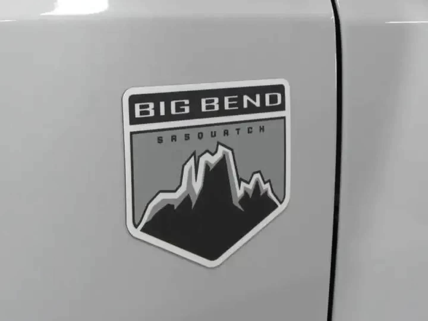 2026 Ford Bronco Big Bend (1FMEE7BH4TL) with an 2.3L EcoBoost I-4 engine, located at 12836 Highway 21, De Soto, MO, 63020, (636) 337-7777, 38.151867, -90.575615 - Weekend trail runs, river floats, and spontaneous road trips out past De Soto all feel better when your SUV is ready for the plan-and the backup plan. If your ideal lifestyle mixes daily driving with dirt-road detours, this **2026 Ford Bronco Big Bend** is built for it. With just **5 miles** on the - Photo#29