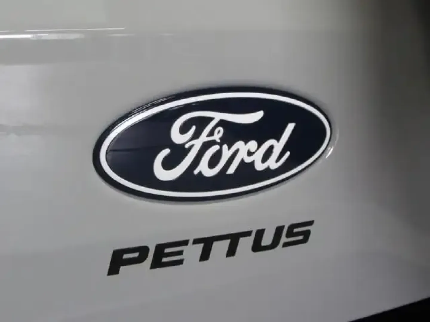 2026 Ford Bronco Big Bend (1FMEE7BH4TL) with an 2.3L EcoBoost I-4 engine, located at 12836 Highway 21, De Soto, MO, 63020, (636) 337-7777, 38.151867, -90.575615 - Weekend trail runs, river floats, and spontaneous road trips out past De Soto all feel better when your SUV is ready for the plan-and the backup plan. If your ideal lifestyle mixes daily driving with dirt-road detours, this **2026 Ford Bronco Big Bend** is built for it. With just **5 miles** on the - Photo#30