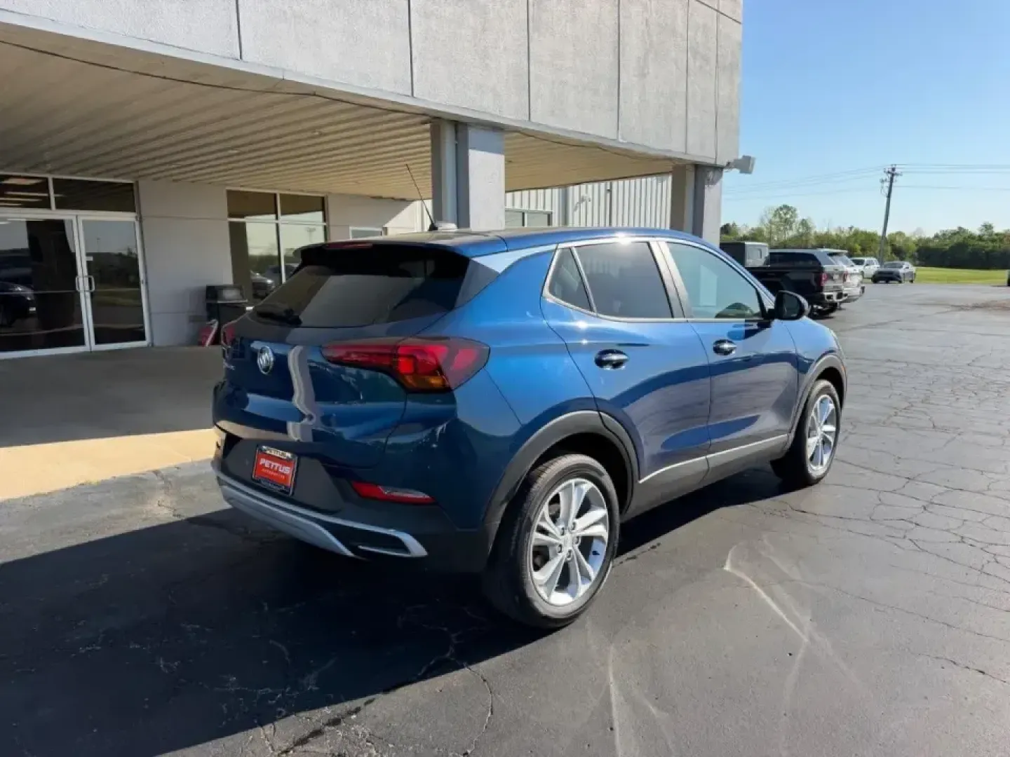2020 /Whisper Beige with Ebony interior accents Cloth Buick Encore GX Preferred (KL4MMCSL6LB) with an ECOTEC 1.3L Turbo engine, Automatic transmission, located at 141 Commercial Dr, Fredericktown, MO, 63645, (573) 783-6432, 37.570087, -90.320648 - Whether you're juggling school drop-offs, commuting down US-67, or planning a weekend escape to Johnson's Shut-Ins, this 2020 Buick Encore GX Preferred is the kind of compact SUV that fits real-life Fredericktown, MO driving. With confident All Wheel Drive, a fuel-sipping 1.3L turbocharged engine, a - Photo#2