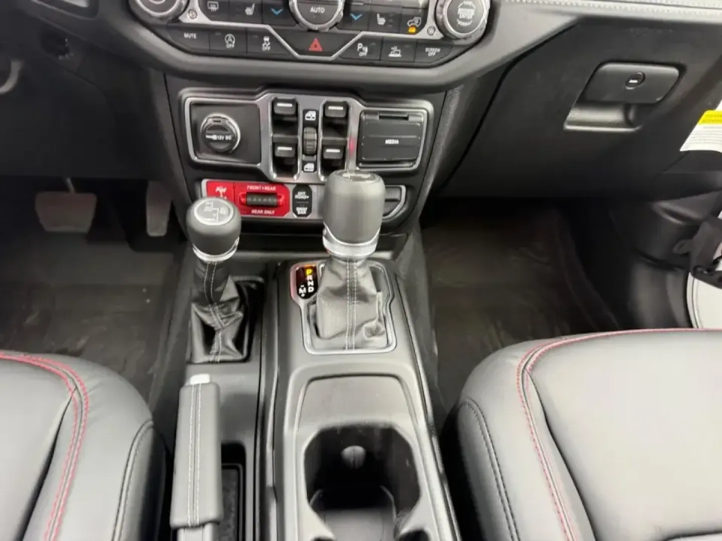 2026 /Black Leather Jeep Wrangler Rubicon X (1C4RJXFG4TW) with an 3.6L V6 engine, 6M transmission, located at 970 Woodlawn Dr., Farmington, MO, 63640, (573) 431-7800, 37.825642, -90.468674 - If your weekends revolve around trail days, river runs, and spontaneous road trips-and your weekdays still demand a comfortable, confidence-inspiring commuter-this 2026 Jeep Wrangler Rubicon is built for the lifestyle. With just 25 miles, it feels fresh off the factory line, ready to tackle Missouri - Photo#15