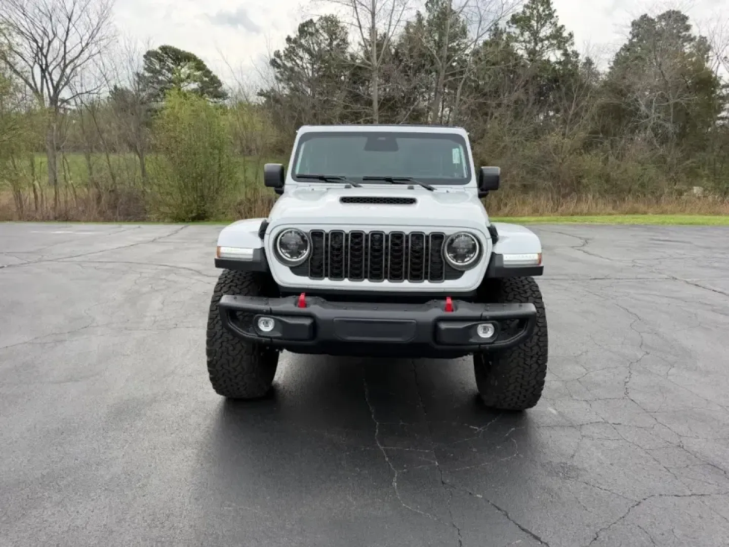 2026 /Black Leather Jeep Wrangler Rubicon X (1C4RJXFG4TW) with an 3.6L V6 engine, 6M transmission, located at 970 Woodlawn Dr., Farmington, MO, 63640, (573) 431-7800, 37.825642, -90.468674 - If your weekends revolve around trail days, river runs, and spontaneous road trips-and your weekdays still demand a comfortable, confidence-inspiring commuter-this 2026 Jeep Wrangler Rubicon is built for the lifestyle. With just 25 miles, it feels fresh off the factory line, ready to tackle Missouri - Photo#7