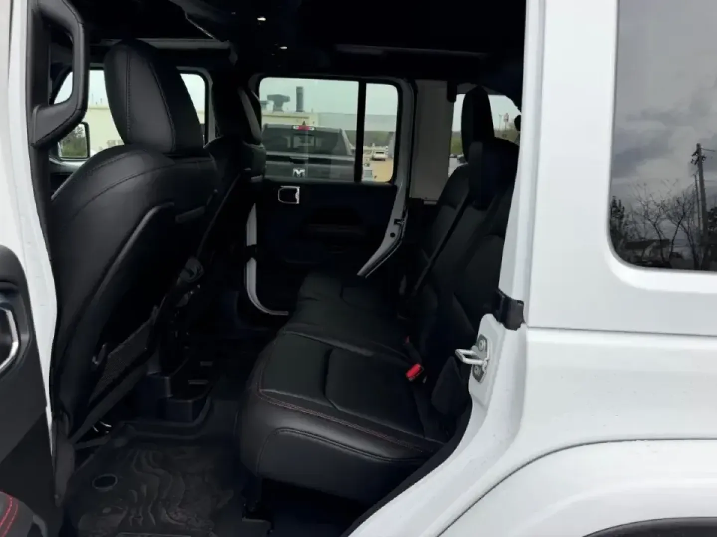 2026 /Black Leather Jeep Wrangler Rubicon X (1C4RJXFG4TW) with an 3.6L V6 engine, 6M transmission, located at 970 Woodlawn Dr., Farmington, MO, 63640, (573) 431-7800, 37.825642, -90.468674 - If your weekends revolve around trail days, river runs, and spontaneous road trips-and your weekdays still demand a comfortable, confidence-inspiring commuter-this 2026 Jeep Wrangler Rubicon is built for the lifestyle. With just 25 miles, it feels fresh off the factory line, ready to tackle Missouri - Photo#8