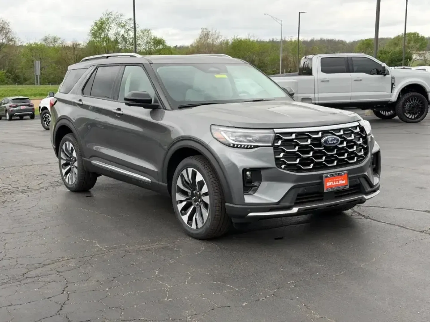 2026 /Salt Crystal/Onyx Leather Ford Explorer Platinum (1FMUK8HH1TG) with an 2.3L EcoBoost I-4 engine, Automatic transmission, located at 141 Commercial Dr, Fredericktown, MO, 63645, (573) 783-6432, 37.570087, -90.320648 - Whether you're shuttling kids to practice, commuting from the Park Hills area, or loading up for a weekend at Mark Twain National Forest, this 2026 Ford Explorer Platinum is built to make every mile feel easier-and more enjoyable. With just 4 miles on the odometer, it delivers that new-car feel with - Photo#0