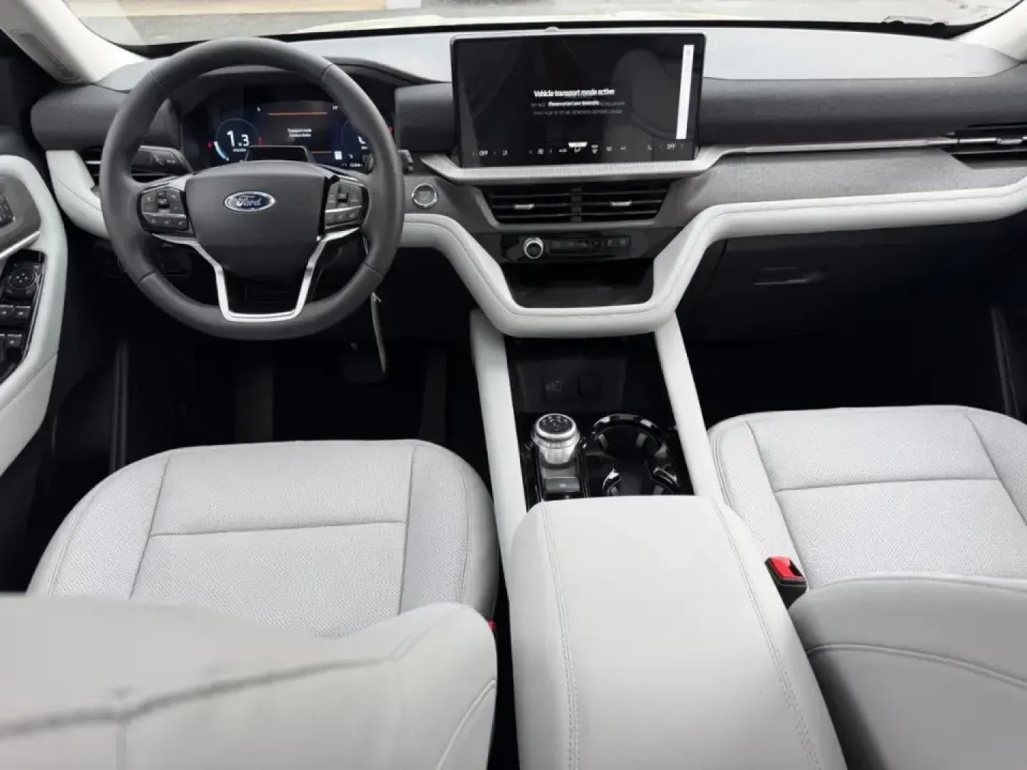 2026 /Salt Crystal/Onyx Leather Ford Explorer Platinum (1FMUK8HH1TG) with an 2.3L EcoBoost I-4 engine, Automatic transmission, located at 141 Commercial Dr, Fredericktown, MO, 63645, (573) 783-6432, 37.570087, -90.320648 - Whether you're shuttling kids to practice, commuting from the Park Hills area, or loading up for a weekend at Mark Twain National Forest, this 2026 Ford Explorer Platinum is built to make every mile feel easier-and more enjoyable. With just 4 miles on the odometer, it delivers that new-car feel with - Photo#13