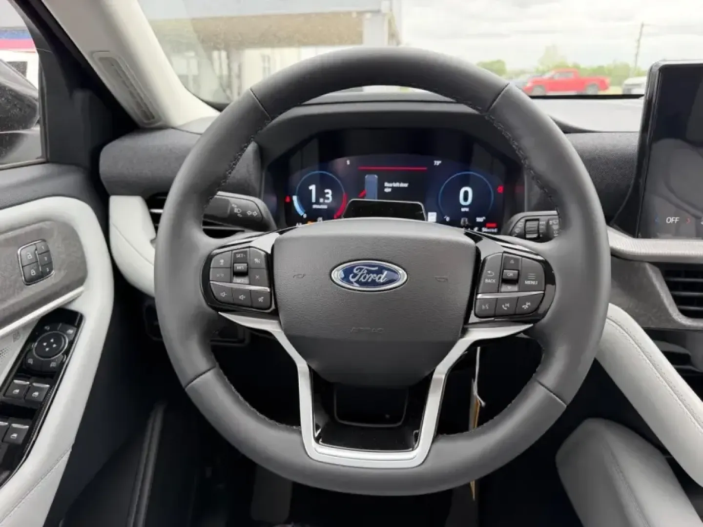 2026 /Salt Crystal/Onyx Leather Ford Explorer Platinum (1FMUK8HH1TG) with an 2.3L EcoBoost I-4 engine, Automatic transmission, located at 141 Commercial Dr, Fredericktown, MO, 63645, (573) 783-6432, 37.570087, -90.320648 - Whether you're shuttling kids to practice, commuting from the Park Hills area, or loading up for a weekend at Mark Twain National Forest, this 2026 Ford Explorer Platinum is built to make every mile feel easier-and more enjoyable. With just 4 miles on the odometer, it delivers that new-car feel with - Photo#14