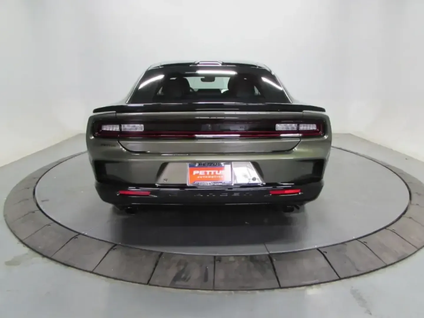 2026 /Black Dodge Charger R/T Scat Pack (2C3CDAMP3TR) with an 3.0L V6 DOHC 24V engine, Automatic transmission, located at 12830 Highway 21, De Soto, MO, 63020, (636) 337-7777, 38.153099, -90.573624 - If your ideal weekend includes a sunrise run down Highway 21, a cruise through De Soto's Main Street, and a confident all-weather drive back home when Missouri skies turn gray, this 2026 Dodge Charger Scat Pack Coupe is built for that lifestyle. With just 15 miles, it delivers the thrill of modern m - Photo#5