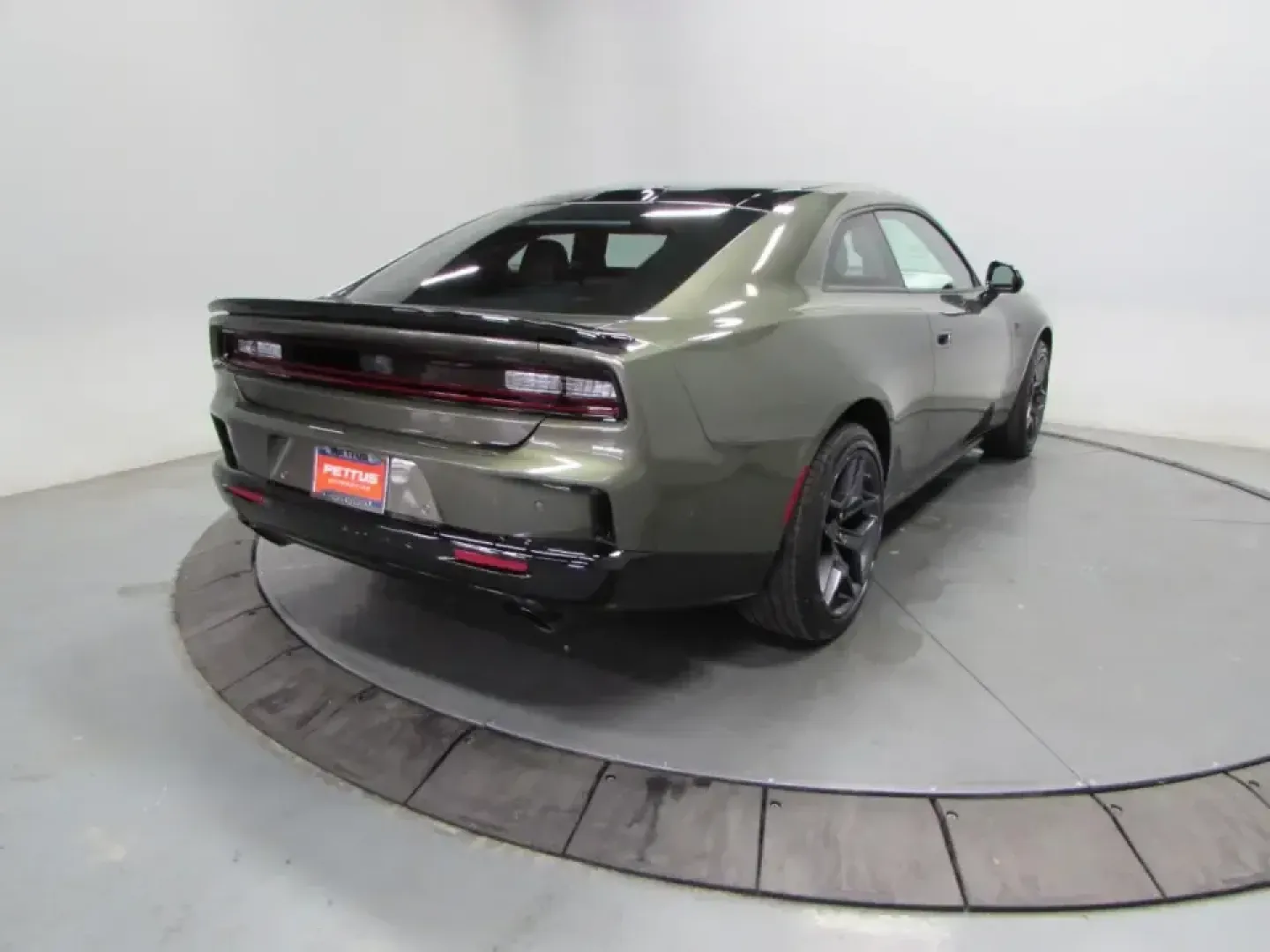 2026 /Black Dodge Charger R/T Scat Pack (2C3CDAMP3TR) with an 3.0L V6 DOHC 24V engine, Automatic transmission, located at 12830 Highway 21, De Soto, MO, 63020, (636) 337-7777, 38.153099, -90.573624 - If your ideal weekend includes a sunrise run down Highway 21, a cruise through De Soto's Main Street, and a confident all-weather drive back home when Missouri skies turn gray, this 2026 Dodge Charger Scat Pack Coupe is built for that lifestyle. With just 15 miles, it delivers the thrill of modern m - Photo#6