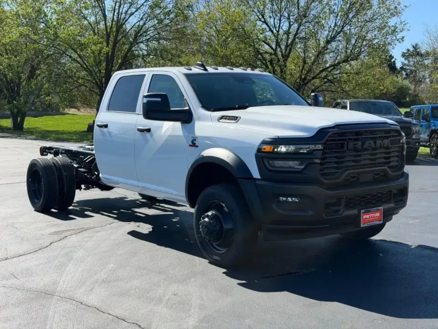 2026 /Diesel Gray/Black Vinyl Ram 5500HD Tradesman (3C7WRNFL1TG) with an Straight 6 Turbocharged Diesel engine, located at 970 Woodlawn Dr., Farmington, MO, 63640, (573) 431-7800, 37.825642, -90.468674 - Built for the kind of workday that starts before sunrise and ends after the last job is wrapped up, this 2026 Ram 5500 Chassis Cab Tradesman is the no-nonsense foundation for a serious business truck-whether you're outfitting a flatbed for hauling equipment, setting up a service body for mobile repa - Photo#0
