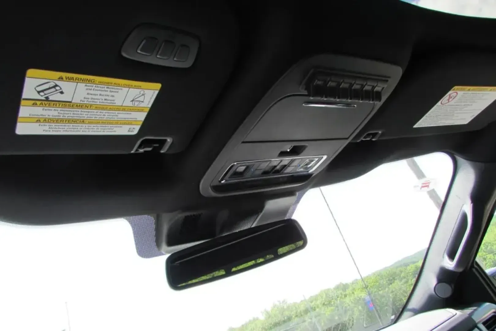 2025 /Black Onyx Leather Ford F-250SD Platinum (1FT8W2BM9SE) with an 6.7L Turbocharged engine, located at 12836 Highway 21, De Soto, MO, 63020, (636) 337-7777, 38.151867, -90.575615 - **Unleash Your Adventures with the 2025 Ford F-250SD Platinum at Pettus Ford De Soto!**<br /> <br /> Are you ready to elevate your lifestyle with a rugged yet refined truck? The **2025 Ford F-250SD Platinum** is built not just for work but for play as well, making it an exceptional choice for those - Photo#25