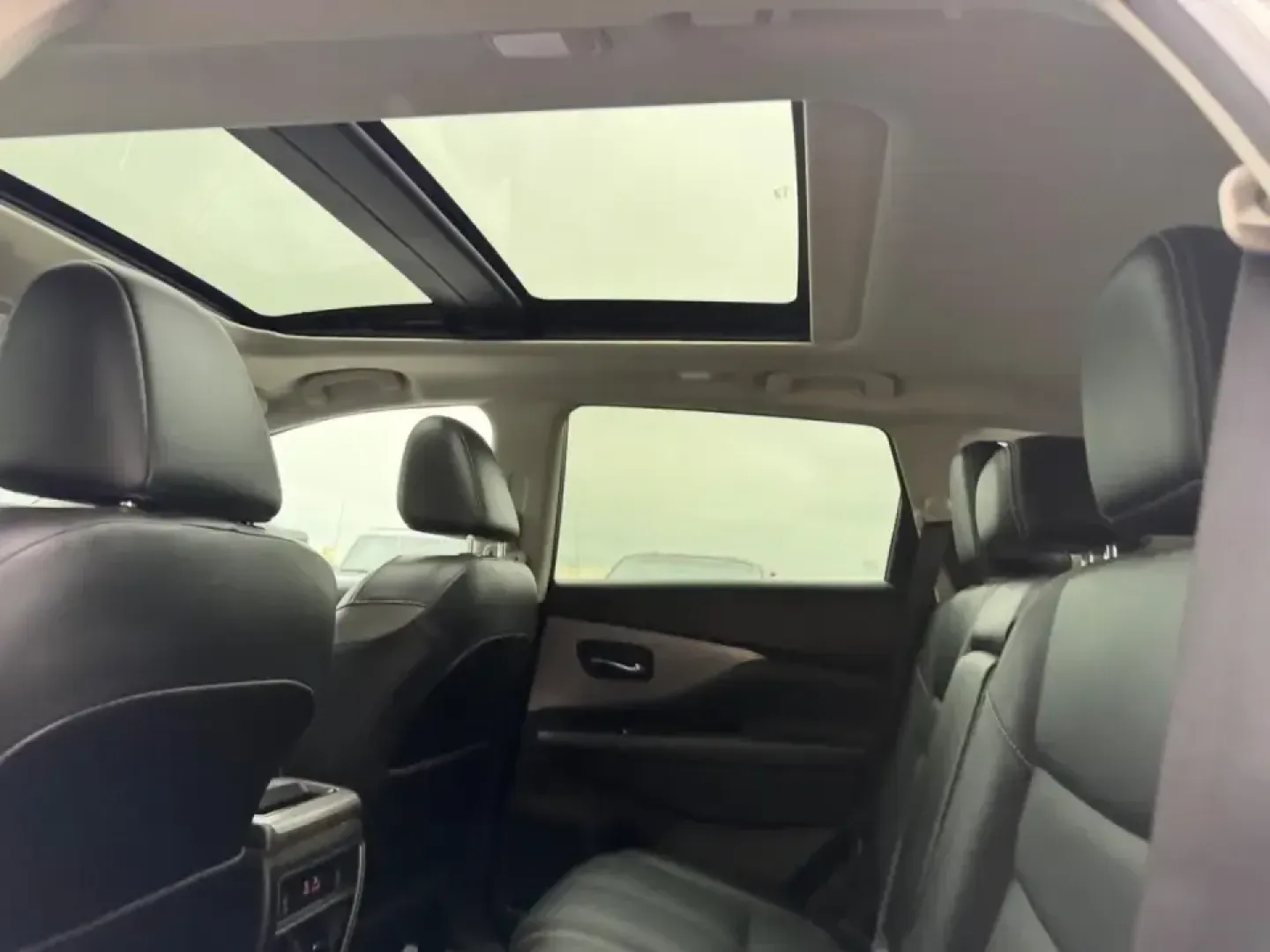 2023 /Graphite Leather Nissan Murano SL (5N1AZ2CS8PC) with an 3.5L DOHC 24-Valve V6 engine, Automatic transmission, located at 141 Commercial Dr, Fredericktown, MO, 63645, (573) 783-6432, 37.570087, -90.320648 - Whether your week is filled with long commutes down US-67, school drop-offs, or weekend escapes to St. Francois State Park, this 2023 Nissan Murano SL AWD is the kind of SUV that fits real-life Missouri driving. It blends confident all-weather traction, a smooth V6, and everyday comfort-making it a - Photo#10