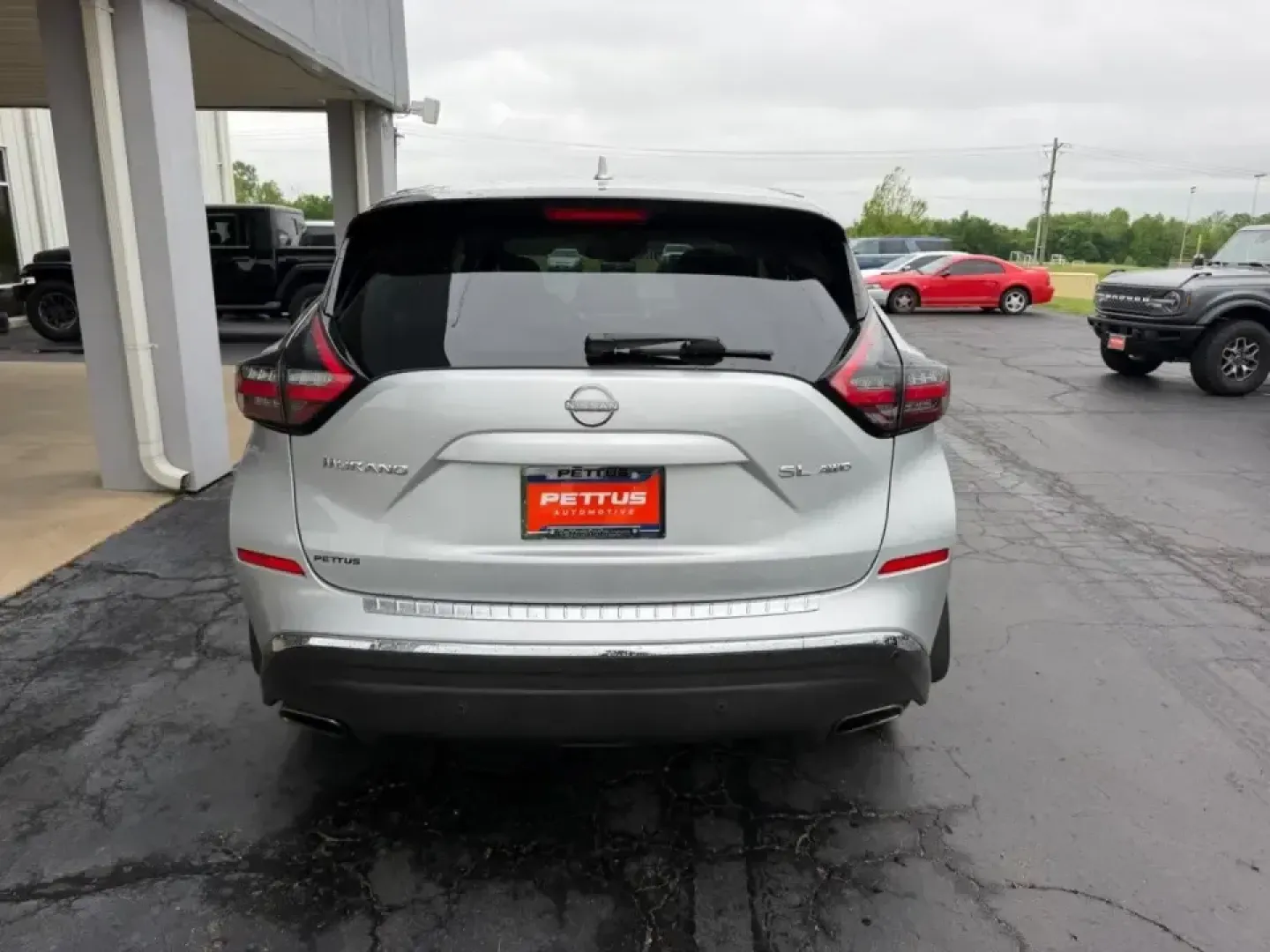 2023 /Graphite Leather Nissan Murano SL (5N1AZ2CS8PC) with an 3.5L DOHC 24-Valve V6 engine, Automatic transmission, located at 141 Commercial Dr, Fredericktown, MO, 63645, (573) 783-6432, 37.570087, -90.320648 - Whether your week is filled with long commutes down US-67, school drop-offs, or weekend escapes to St. Francois State Park, this 2023 Nissan Murano SL AWD is the kind of SUV that fits real-life Missouri driving. It blends confident all-weather traction, a smooth V6, and everyday comfort-making it a - Photo#3