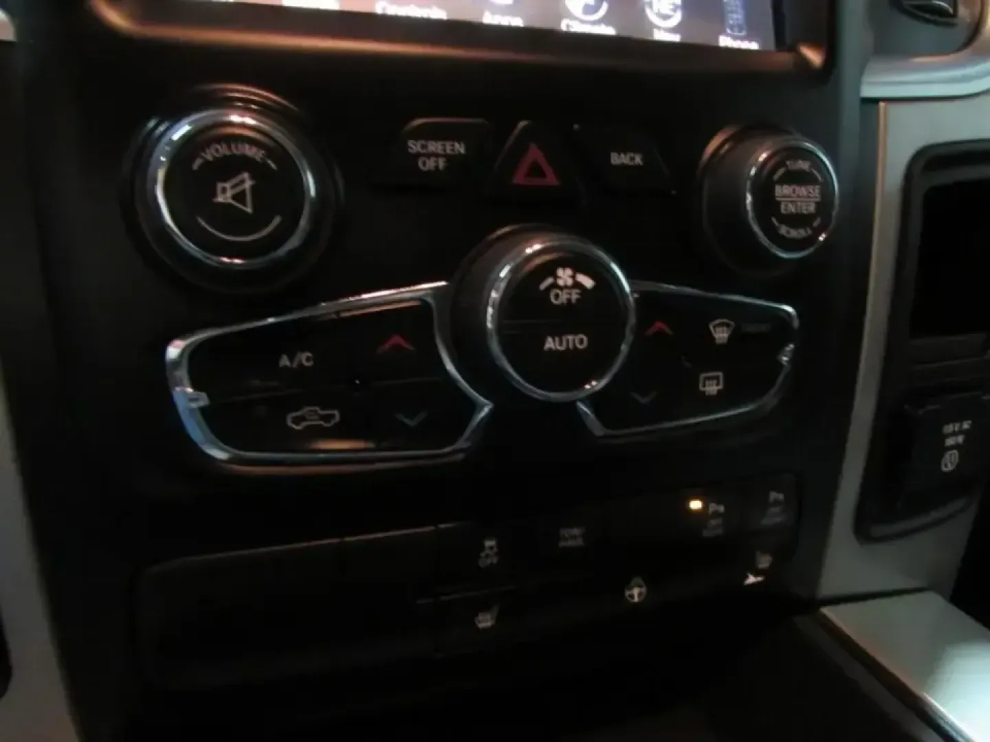 2016 /Diesel Gray/Black Ram 1500 Big Horn (3C6RR7LT6GG) with an 5.7L V8 OHV 16V engine, 6A transmission, located at 12830 Highway 21, De Soto, MO, 63020, (636) 337-7777, 38.153099, -90.573624 - Need a truck that can handle weekday commutes through Jefferson County and still be ready for weekend projects, lake runs, and backroad exploring? This 2016 Ram 1500 Big Horn 4x4 is built for the De Soto lifestyle-strong V8 power for towing and hauling, a comfortable crew cab for friends or family, - Photo#30