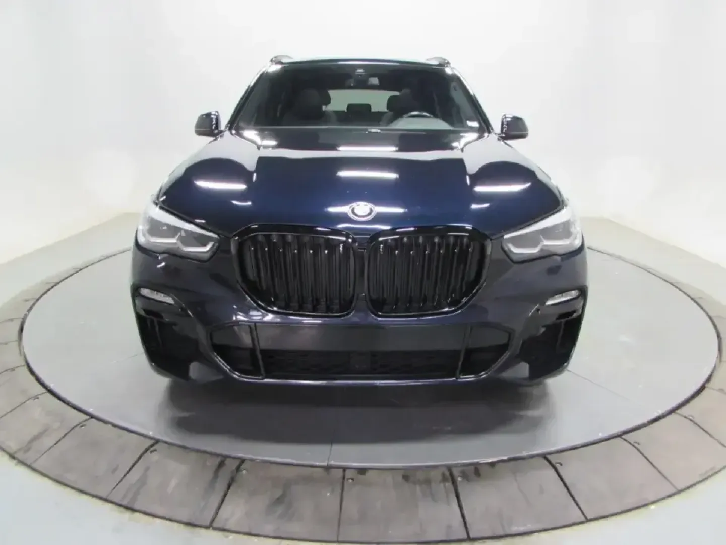 2021 /Black BMW X5 xDrive40i (5UXCR6C01M9) with an 3.0L L6 DOHC 24V engine, Automatic transmission, located at 12830 Highway 21, De Soto, MO, 63020, (636) 337-7777, 38.153099, -90.573624 - For families juggling school drop-offs, busy commutes, and weekend getaways to the Ozarks, a premium SUV that feels confident in every season can change the whole routine. This **2021 BMW X5 xDrive40i** delivers the kind of smooth power, refined comfort, and all-weather capability that makes daily l - Photo#1