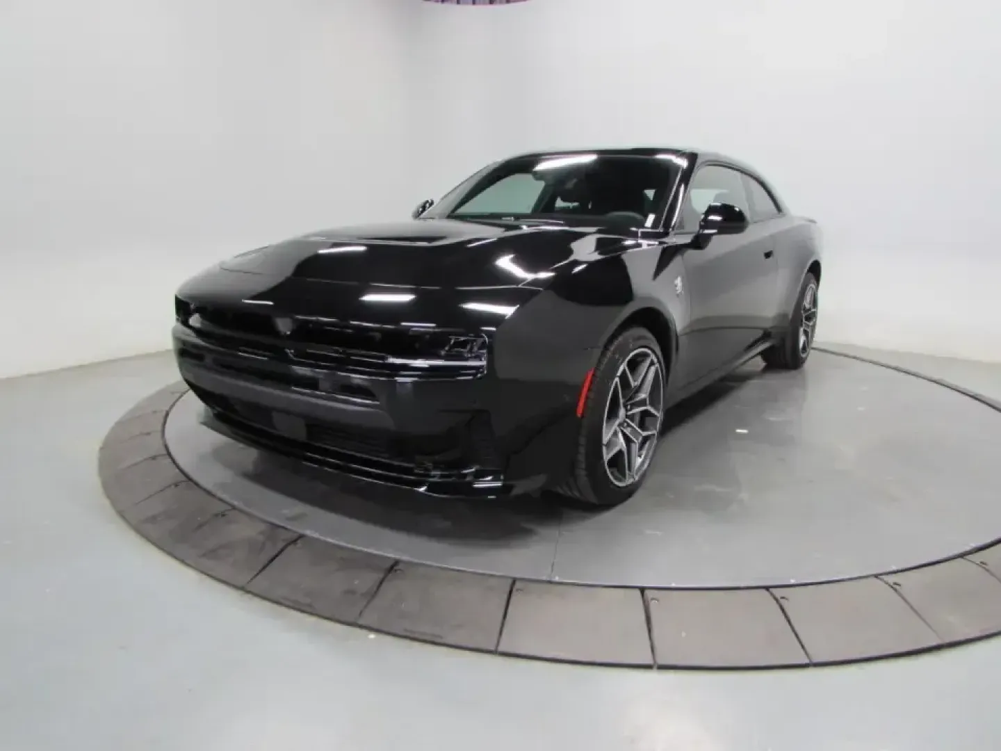 2026 /Black Dodge Charger R/T Scat Pack (2C3CDAMP4TR) with an 3.0L V6 DOHC 24V engine, Automatic transmission, located at 12830 Highway 21, De Soto, MO, 63020, (636) 337-7777, 38.153099, -90.573624 - Weekend road trips down Highway 21, date nights in downtown De Soto, or a daily commute that deserves more than just transportation-this 2026 Dodge Charger R/T Scat Pack is built for drivers who want muscle-car attitude with all-weather confidence. With only 100 miles, this Diam Black coupe feels pr - Photo#2