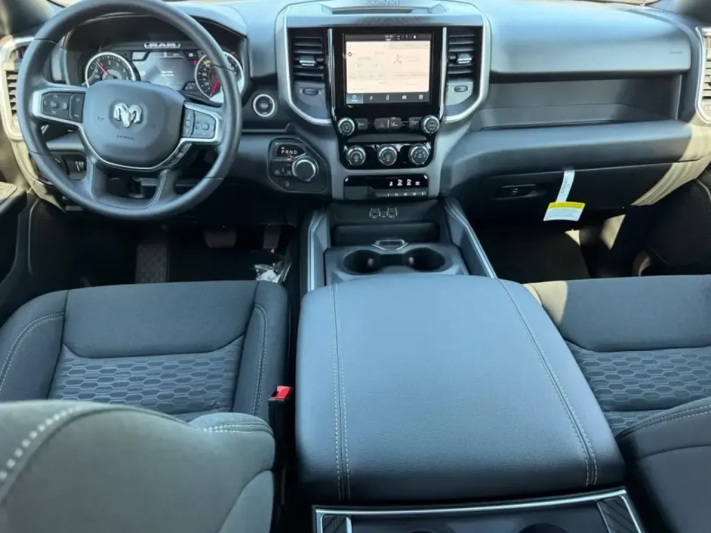 2026 /Diesel Gray/Black Cloth Ram 1500 Express (1C6SRFGT6TN) with an 5.7L engine, located at 970 Woodlawn Dr., Farmington, MO, 63640, (573) 431-7800, 37.825642, -90.468674 - Built for lake weekends, jobsite weekdays, and everything in between, this 2026 Ram 1500 Express is the kind of truck that makes Farmington life easier-whether you're towing gear for a day at St. Joe State Park, cruising down Highway 67 for a smooth commute, or loading up the crew for a Cardinals ga - Photo#9