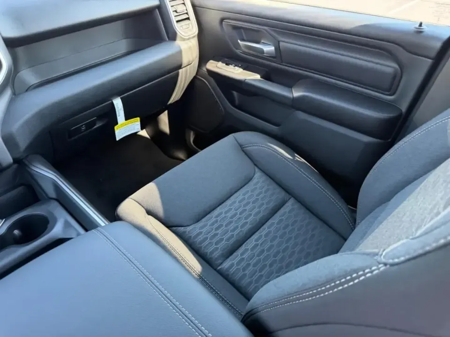 2026 /Diesel Gray/Black Cloth Ram 1500 Express (1C6SRFGT6TN) with an 5.7L engine, located at 970 Woodlawn Dr., Farmington, MO, 63640, (573) 431-7800, 37.825642, -90.468674 - Built for lake weekends, jobsite weekdays, and everything in between, this 2026 Ram 1500 Express is the kind of truck that makes Farmington life easier-whether you're towing gear for a day at St. Joe State Park, cruising down Highway 67 for a smooth commute, or loading up the crew for a Cardinals ga - Photo#16