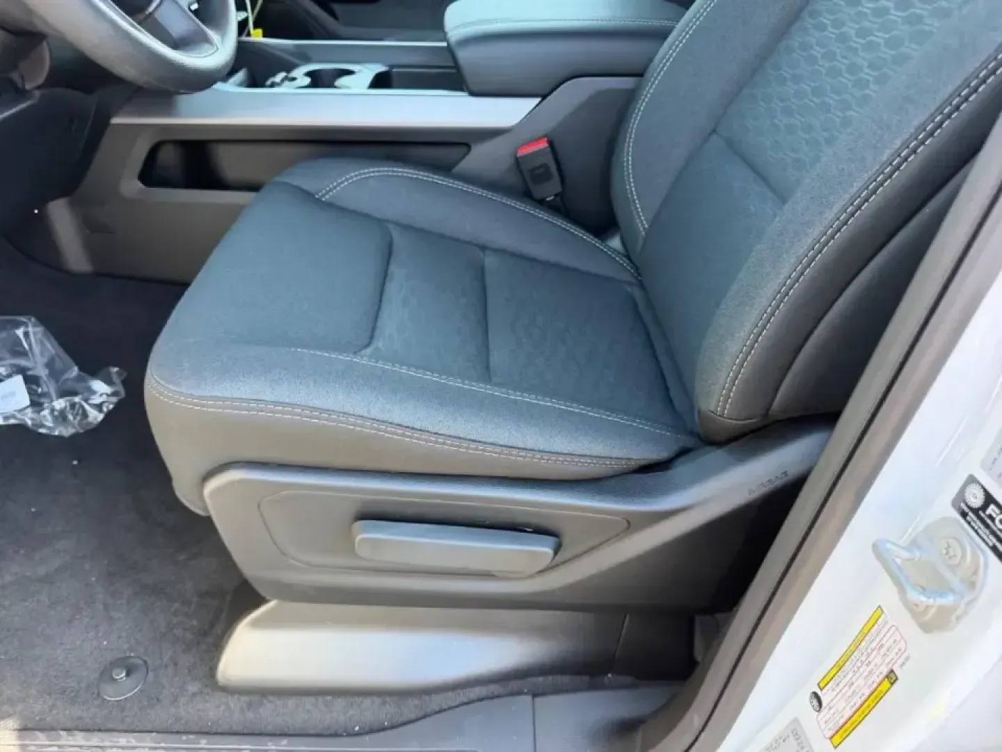 2026 /Diesel Gray/Black Cloth Ram 1500 Express (1C6SRFGT6TN) with an 5.7L engine, located at 970 Woodlawn Dr., Farmington, MO, 63640, (573) 431-7800, 37.825642, -90.468674 - Built for lake weekends, jobsite weekdays, and everything in between, this 2026 Ram 1500 Express is the kind of truck that makes Farmington life easier-whether you're towing gear for a day at St. Joe State Park, cruising down Highway 67 for a smooth commute, or loading up the crew for a Cardinals ga - Photo#18