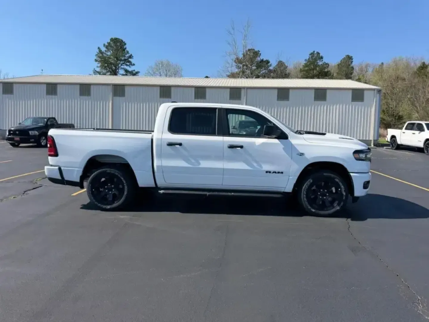 2026 /Diesel Gray/Black Cloth Ram 1500 Express (1C6SRFGT6TN) with an 5.7L engine, located at 970 Woodlawn Dr., Farmington, MO, 63640, (573) 431-7800, 37.825642, -90.468674 - Built for lake weekends, jobsite weekdays, and everything in between, this 2026 Ram 1500 Express is the kind of truck that makes Farmington life easier-whether you're towing gear for a day at St. Joe State Park, cruising down Highway 67 for a smooth commute, or loading up the crew for a Cardinals ga - Photo#1