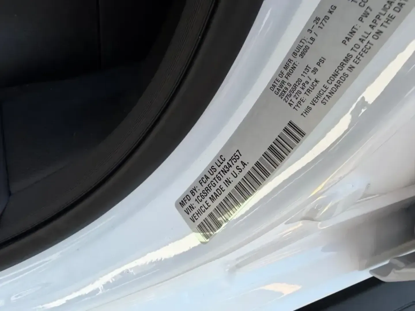2026 /Diesel Gray/Black Cloth Ram 1500 Express (1C6SRFGT6TN) with an 5.7L engine, located at 970 Woodlawn Dr., Farmington, MO, 63640, (573) 431-7800, 37.825642, -90.468674 - Built for lake weekends, jobsite weekdays, and everything in between, this 2026 Ram 1500 Express is the kind of truck that makes Farmington life easier-whether you're towing gear for a day at St. Joe State Park, cruising down Highway 67 for a smooth commute, or loading up the crew for a Cardinals ga - Photo#21