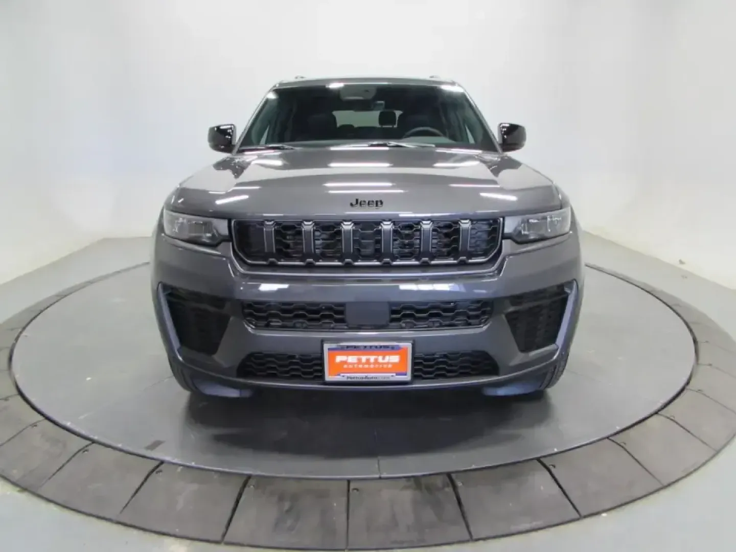 2026 /Global Black Jeep Grand Cherokee Laredo (1C4RJKAR7T8) with an Other engine, located at 12830 Highway 21, De Soto, MO, 63020, (636) 337-7777, 38.153099, -90.573624 - Own the weekday commute and the weekend escape in one confident SUV: this **2026 Jeep Grand Cherokee Laredo 4x4** is built for Missouri life-smooth and quiet for daily runs through De Soto, yet ready for gravel roads, changing weather, and spontaneous getaways. With just **5 miles** on the odometer, - Photo#1