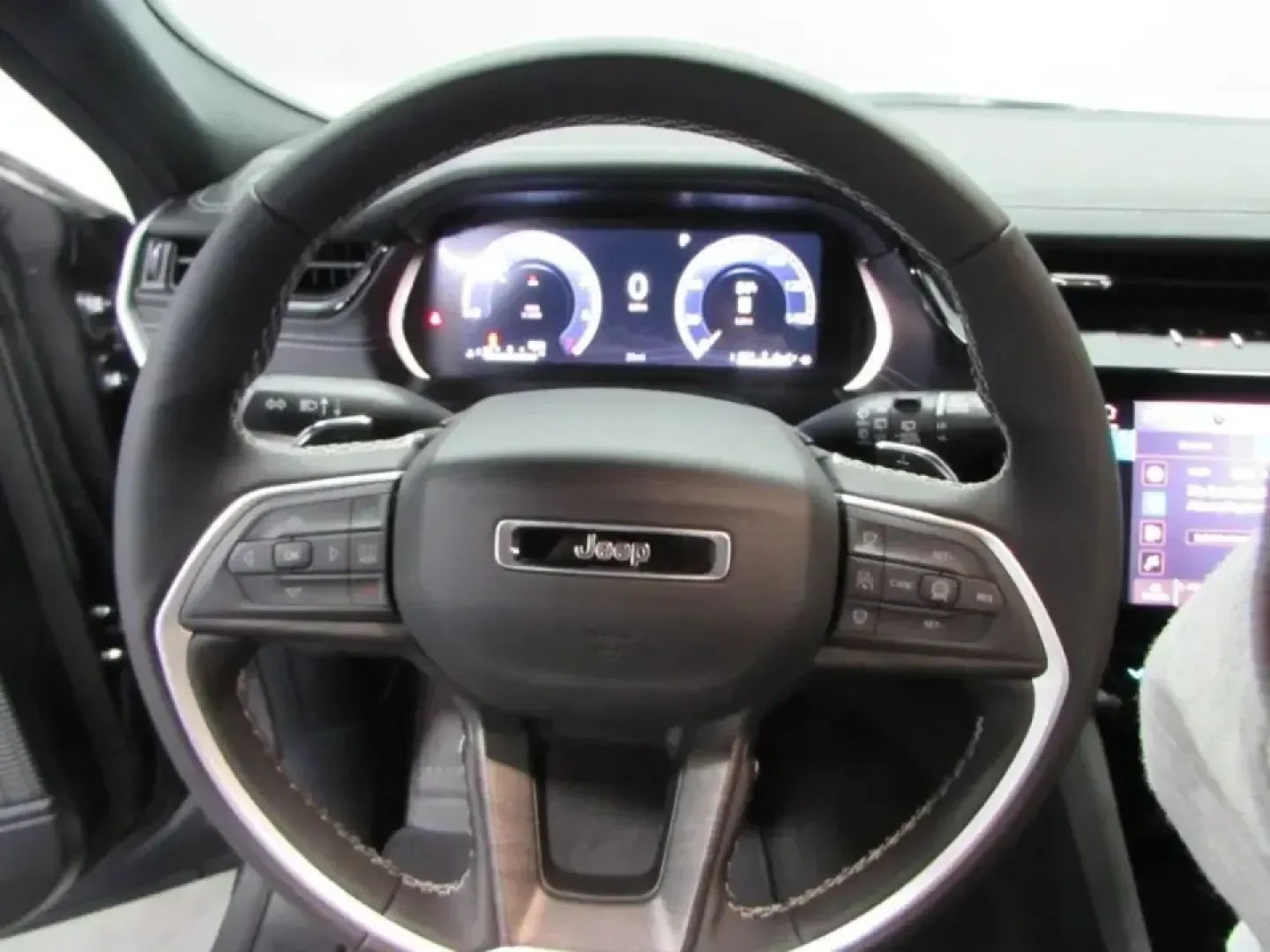 2026 /Global Black Jeep Grand Cherokee Laredo (1C4RJKAR7T8) with an Other engine, located at 12830 Highway 21, De Soto, MO, 63020, (636) 337-7777, 38.153099, -90.573624 - Own the weekday commute and the weekend escape in one confident SUV: this **2026 Jeep Grand Cherokee Laredo 4x4** is built for Missouri life-smooth and quiet for daily runs through De Soto, yet ready for gravel roads, changing weather, and spontaneous getaways. With just **5 miles** on the odometer, - Photo#24