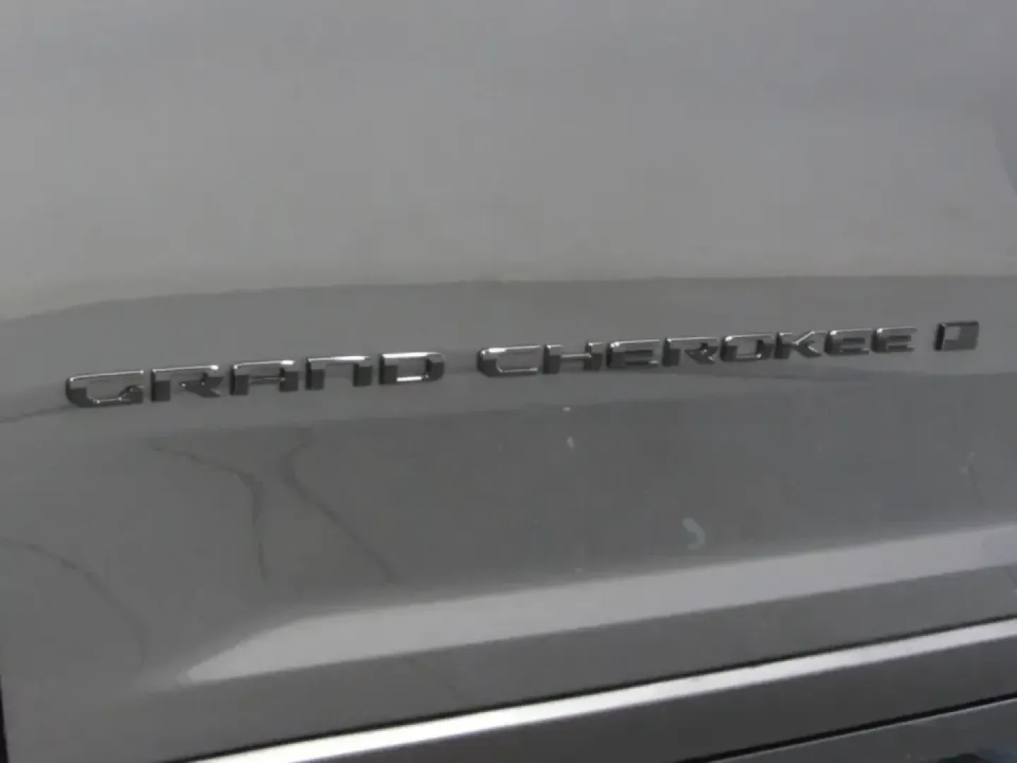 2026 /Global Black Jeep Grand Cherokee Laredo (1C4RJKAR7T8) with an Other engine, located at 12830 Highway 21, De Soto, MO, 63020, (636) 337-7777, 38.153099, -90.573624 - Own the weekday commute and the weekend escape in one confident SUV: this **2026 Jeep Grand Cherokee Laredo 4x4** is built for Missouri life-smooth and quiet for daily runs through De Soto, yet ready for gravel roads, changing weather, and spontaneous getaways. With just **5 miles** on the odometer, - Photo#31