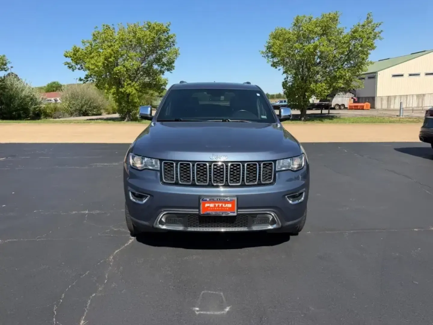 2020 /Black Leather Jeep Grand Cherokee Limited (1C4RJFBG7LC) with an 3.6L V6 24V VVT UPG I engine, Automatic transmission, located at 970 Woodlawn Dr., Farmington, MO, 63640, (573) 431-7800, 37.825642, -90.468674 - Whether you're planning weekend escapes to St. Joe State Park, commuting down US-67, or simply want a confident SUV for Missouri's changing seasons, this 2020 Jeep Grand Cherokee Limited is built for real life-comfortable for daily driving, capable for road trips, and ready when the weather turns. W - Photo#9