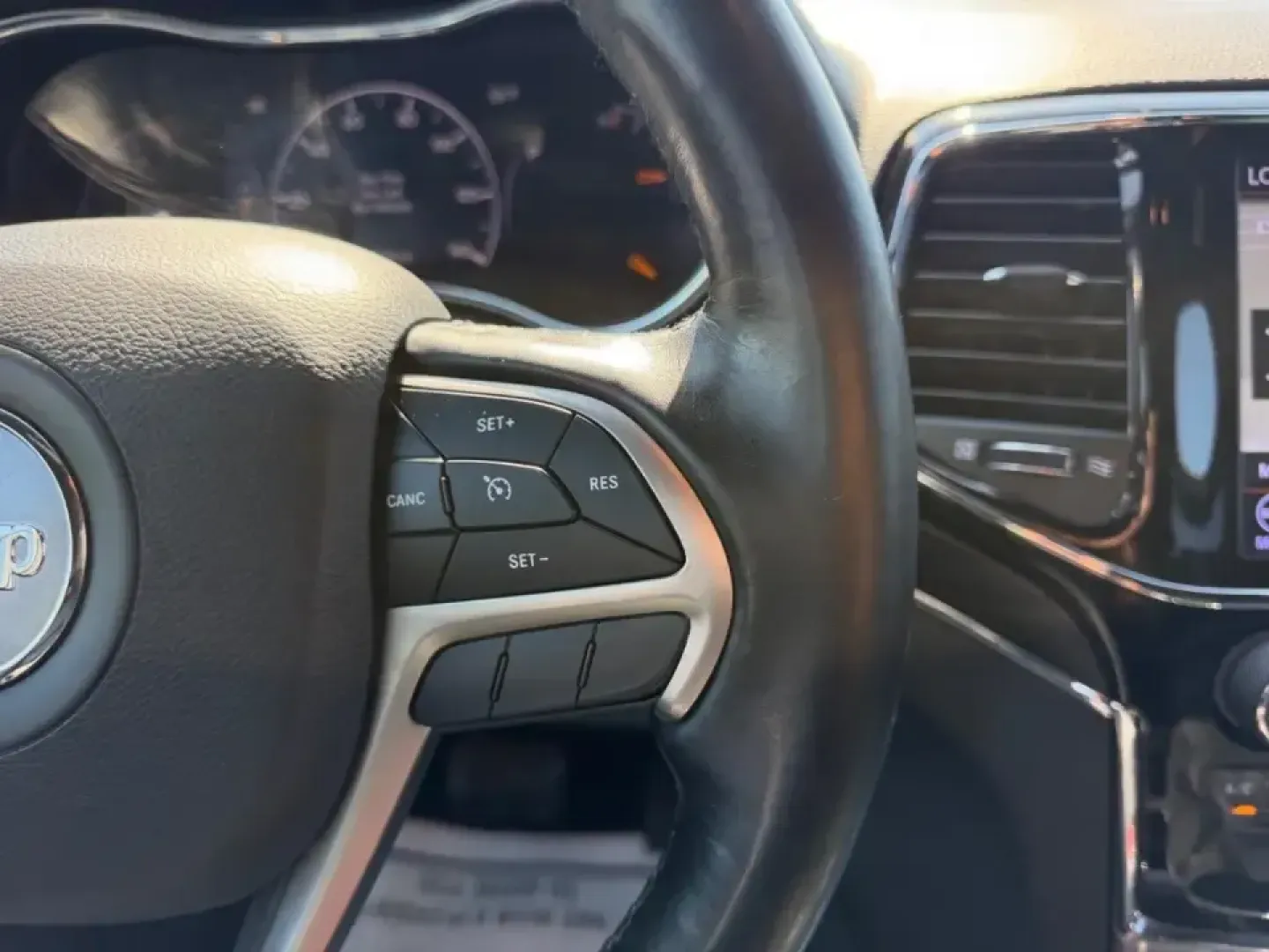 2020 /Black Leather Jeep Grand Cherokee Limited (1C4RJFBG7LC) with an 3.6L V6 24V VVT UPG I engine, Automatic transmission, located at 970 Woodlawn Dr., Farmington, MO, 63640, (573) 431-7800, 37.825642, -90.468674 - Whether you're planning weekend escapes to St. Joe State Park, commuting down US-67, or simply want a confident SUV for Missouri's changing seasons, this 2020 Jeep Grand Cherokee Limited is built for real life-comfortable for daily driving, capable for road trips, and ready when the weather turns. W - Photo#14
