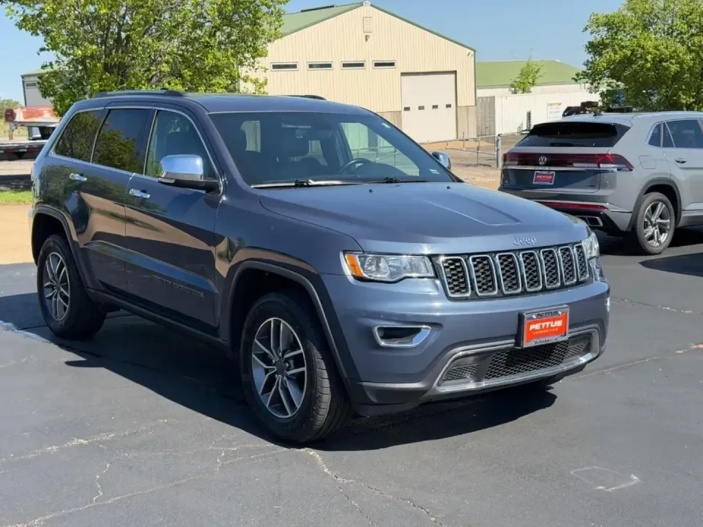 2020 /Black Leather Jeep Grand Cherokee Limited (1C4RJFBG7LC) with an 3.6L V6 24V VVT UPG I engine, Automatic transmission, located at 970 Woodlawn Dr., Farmington, MO, 63640, (573) 431-7800, 37.825642, -90.468674 - Whether you're planning weekend escapes to St. Joe State Park, commuting down US-67, or simply want a confident SUV for Missouri's changing seasons, this 2020 Jeep Grand Cherokee Limited is built for real life-comfortable for daily driving, capable for road trips, and ready when the weather turns. W - Photo#1