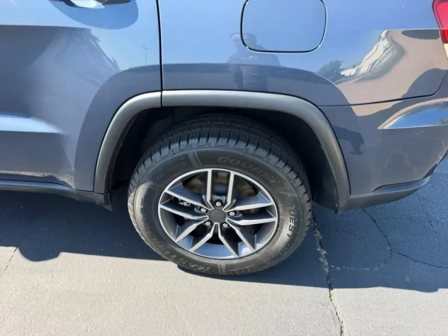 2020 /Black Leather Jeep Grand Cherokee Limited (1C4RJFBG7LC) with an 3.6L V6 24V VVT UPG I engine, Automatic transmission, located at 970 Woodlawn Dr., Farmington, MO, 63640, (573) 431-7800, 37.825642, -90.468674 - Whether you're planning weekend escapes to St. Joe State Park, commuting down US-67, or simply want a confident SUV for Missouri's changing seasons, this 2020 Jeep Grand Cherokee Limited is built for real life-comfortable for daily driving, capable for road trips, and ready when the weather turns. W - Photo#7
