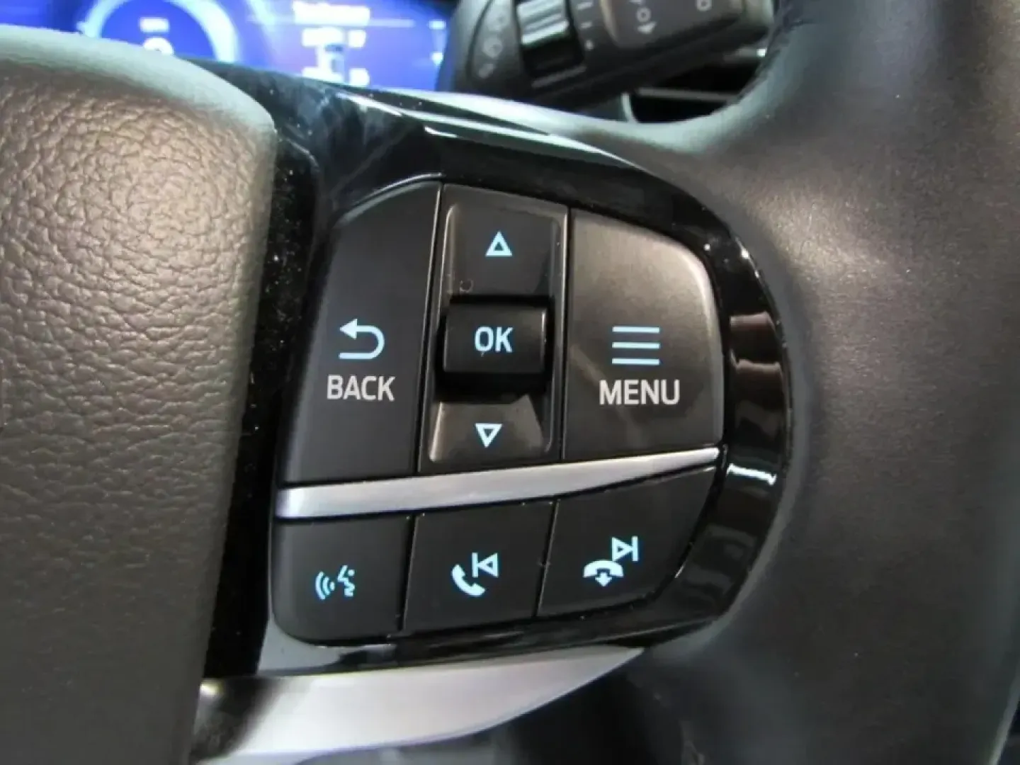 2022 /Ebony Ford Explorer Platinum (1FM5K8HC0NG) with an 3.0L V6 DOHC 24V engine, 10A transmission, located at 12836 Highway 21, De Soto, MO, 63020, (636) 337-7777, 38.151867, -90.575615 - Road-trip families, weekend explorers, and long-commute pros-this is the kind of SUV that makes every mile feel like part of the plan. If you want premium comfort without the new-car price, this **2022 Ford Explorer Platinum** is a smart way to upgrade your daily drive while keeping capability ready - Photo#27