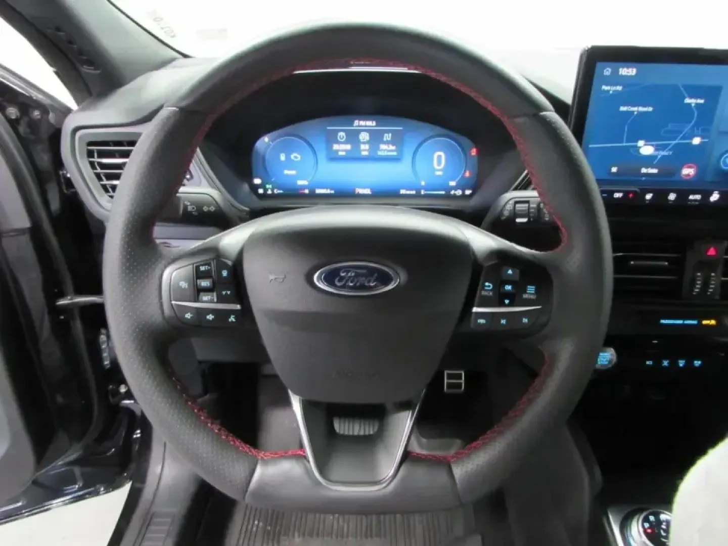 2024 /Ebony Ford Escape ST-Line Select (1FMCU9NZ6RU) with an 2.5L L4 DOHC 16V HYBRID engine, 8A transmission, located at 12836 Highway 21, De Soto, MO, 63020, (636) 337-7777, 38.151867, -90.575615 - Fuel-sipping weekday commutes, kid-friendly school runs, and spontaneous weekend getaways down to the Ozarks-this 2024 Ford Escape Hybrid ST-Line Select is built for real life in and around De Soto, Missouri. If you've been searching used cars near me and want a modern SUV that feels current, drives - Photo#23