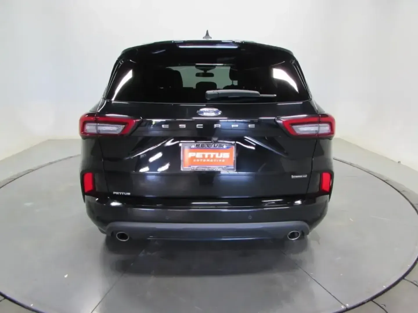2024 /Ebony Ford Escape ST-Line Select (1FMCU9NZ6RU) with an 2.5L L4 DOHC 16V HYBRID engine, 8A transmission, located at 12836 Highway 21, De Soto, MO, 63020, (636) 337-7777, 38.151867, -90.575615 - Fuel-sipping weekday commutes, kid-friendly school runs, and spontaneous weekend getaways down to the Ozarks-this 2024 Ford Escape Hybrid ST-Line Select is built for real life in and around De Soto, Missouri. If you've been searching used cars near me and want a modern SUV that feels current, drives - Photo#5