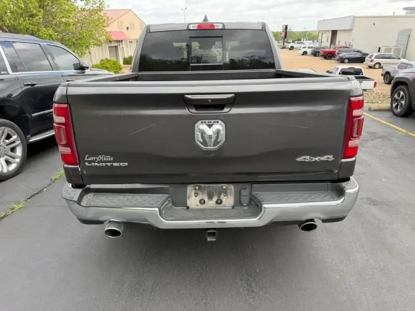 2024 /Black Leather Ram 1500 Limited (1C6SRFHTXRN) with an 5.7L V8 HEMI MDS VVT eTorque engine, Automatic transmission, located at 970 Woodlawn Dr., Farmington, MO, 63640, (573) 431-7800, 37.825642, -90.468674 - If your weekends include lake days at St. Joe State Park, hauling gear to a campsite, or simply cruising Highway 67 in comfort after a long workweek, this 2024 Ram 1500 Limited is the kind of truck that fits the lifestyle-luxury where you want it, capability where you need it, and the confidence of - Photo#2