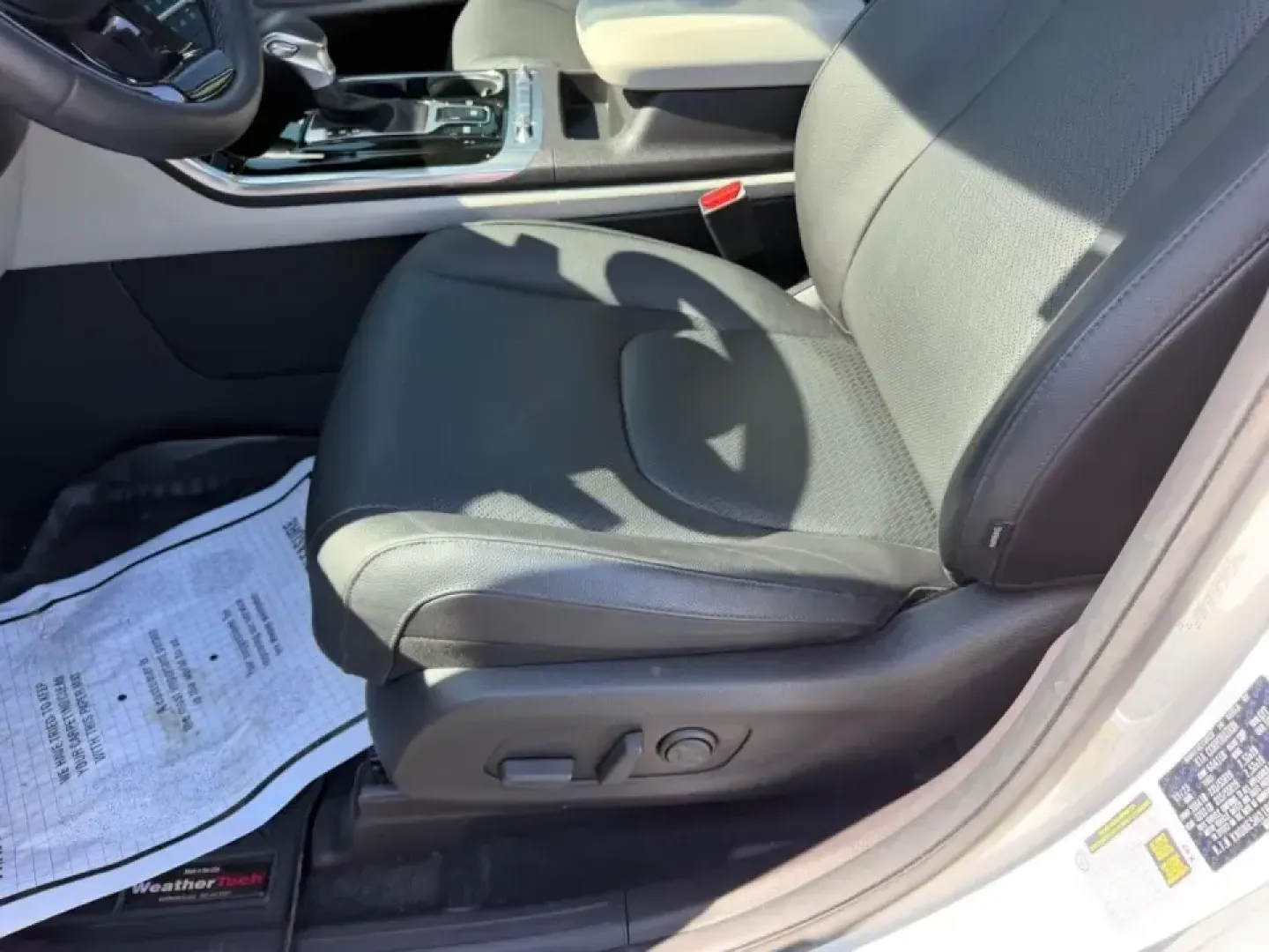 2024 /Gray Leather Kia Carnival SX Prestige (KNDNE5H31R6) with an 3.5L GDI + MPI V6 24V DOHC engine, Automatic transmission, located at 970 Woodlawn Dr., Farmington, MO, 63640, (573) 431-7800, 37.825642, -90.468674 - Load up the crew, cue the playlist, and make every errand feel like a mini road trip-this **2024 Kia Carnival SX Prestige** is built for families, busy professionals, and anyone who wants SUV-style presence with minivan practicality. Whether you're shuttling kids to practice, commuting from Farmingt - Photo#23