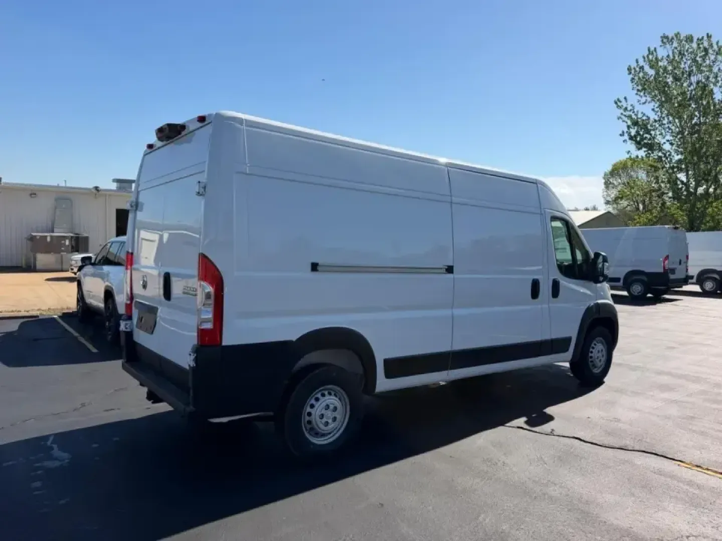 2026 /Black Cloth Ram ProMaster 2500 High Roof (3C6LRVDG0TE) with an 3.6L V6 24V VVT engine, 6A transmission, located at 970 Woodlawn Dr., Farmington, MO, 63640, (573) 431-7800, 37.825642, -90.468674 - Built for real workdays and big plans, this 2026 Ram ProMaster 2500 High Roof is the kind of van that turns a busy schedule into a smooth routine-whether you're a contractor hauling tools across town, a small-business owner making deliveries, or a weekend adventurer converting a high-roof cabin into - Photo#2